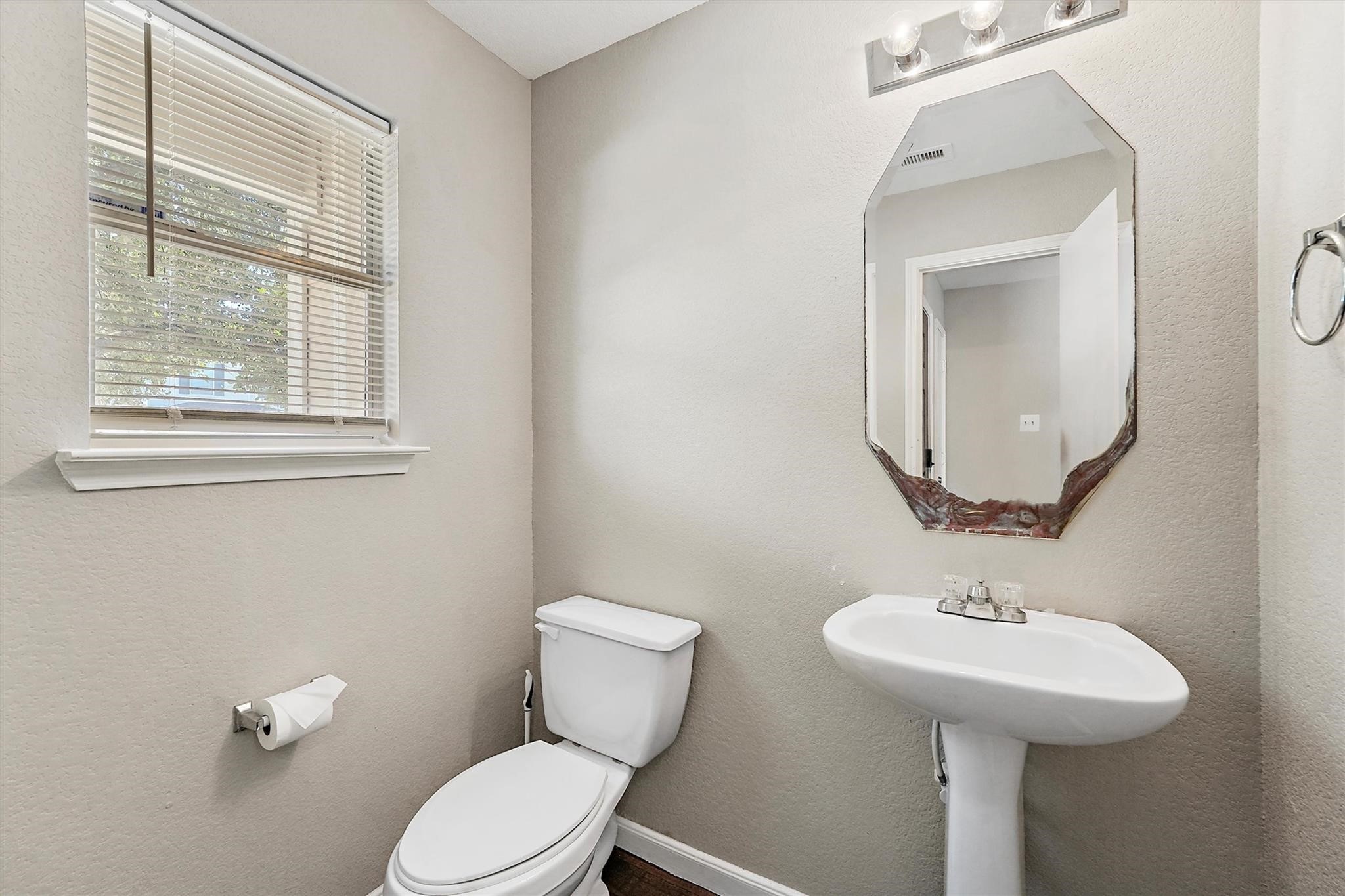 18910 Remington Mill Drive Property Photo 10