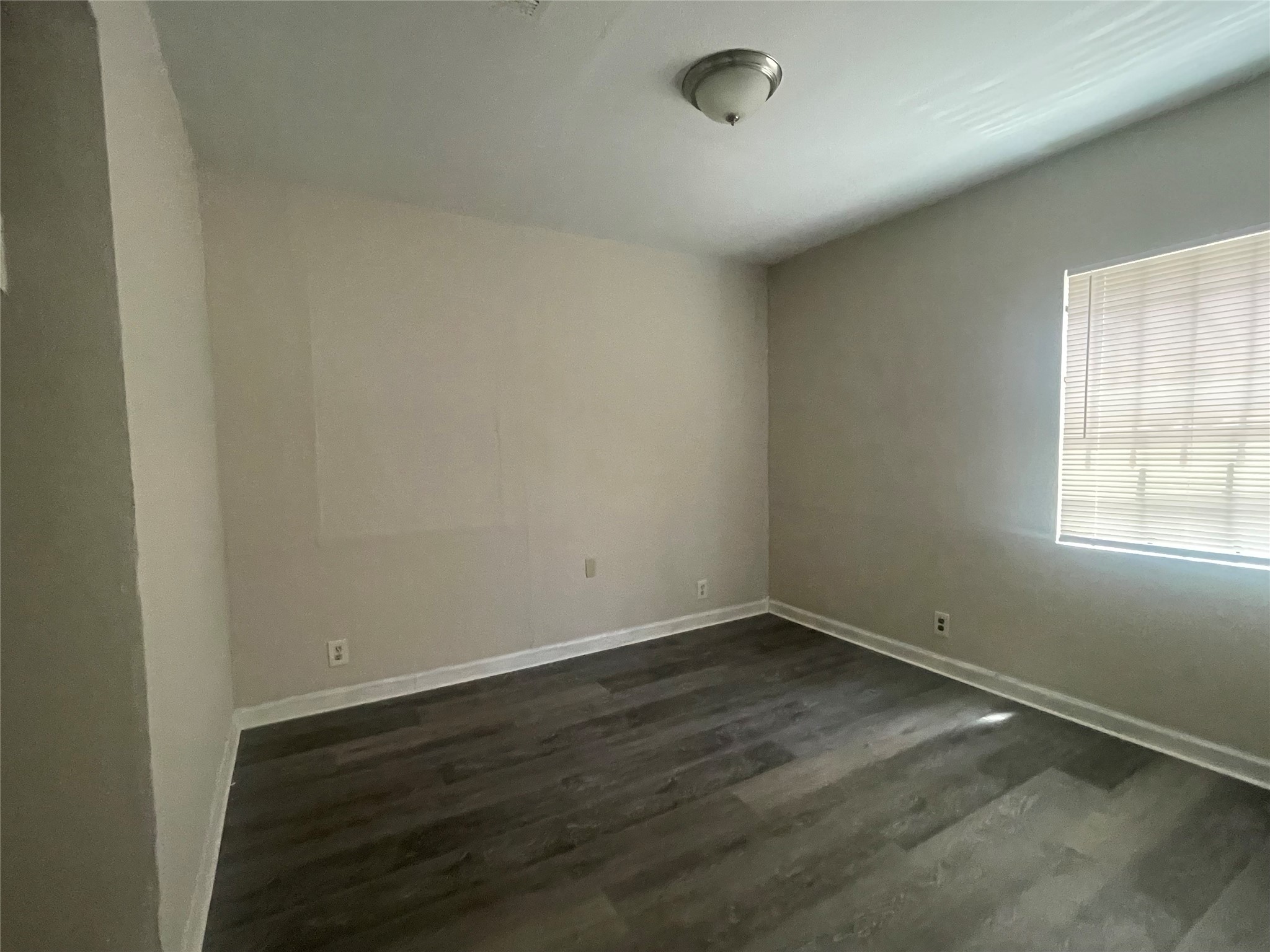 10509 Fairland Drive Property Photo 7
