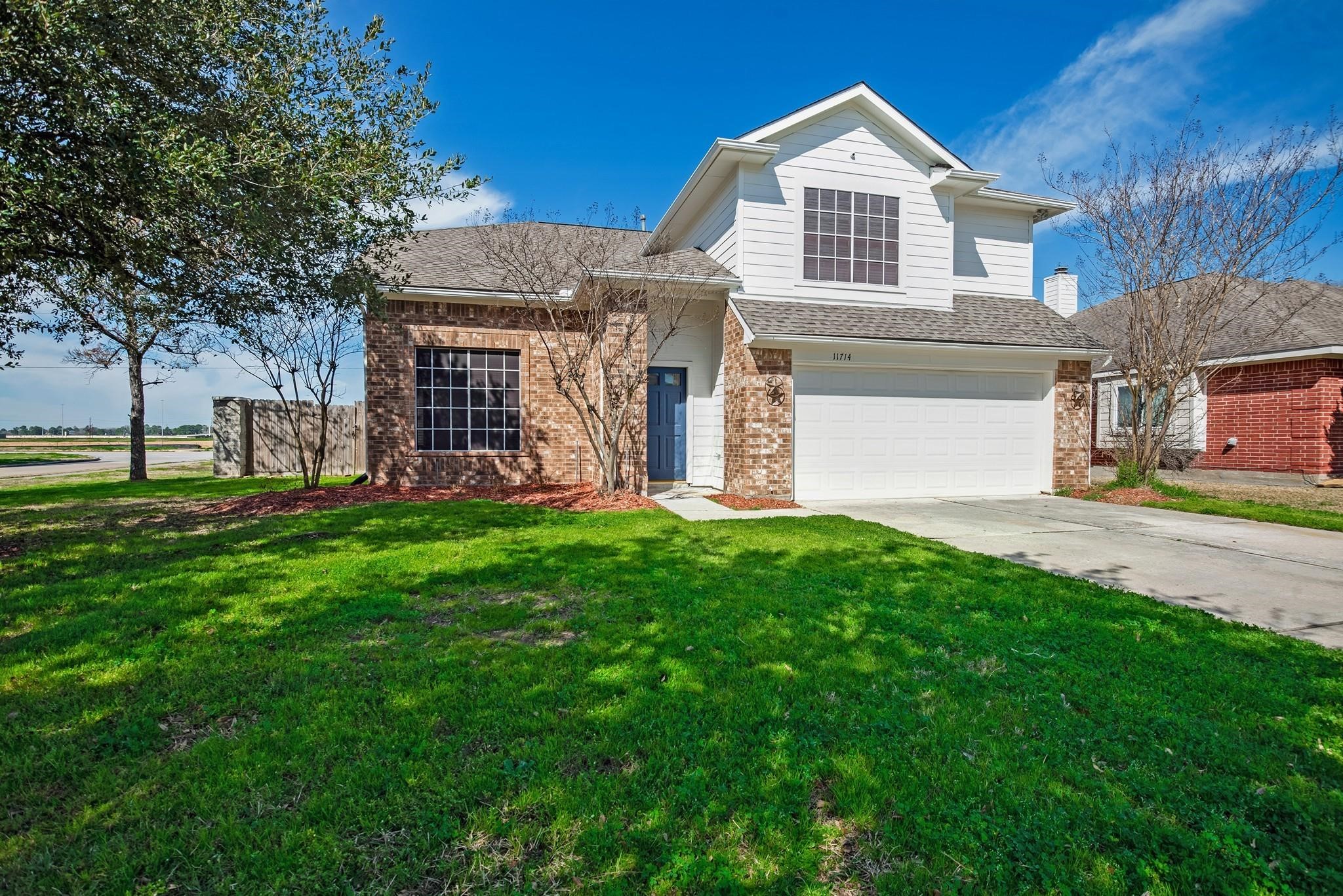 11714 Pinos Altos Drive Property Photo 3