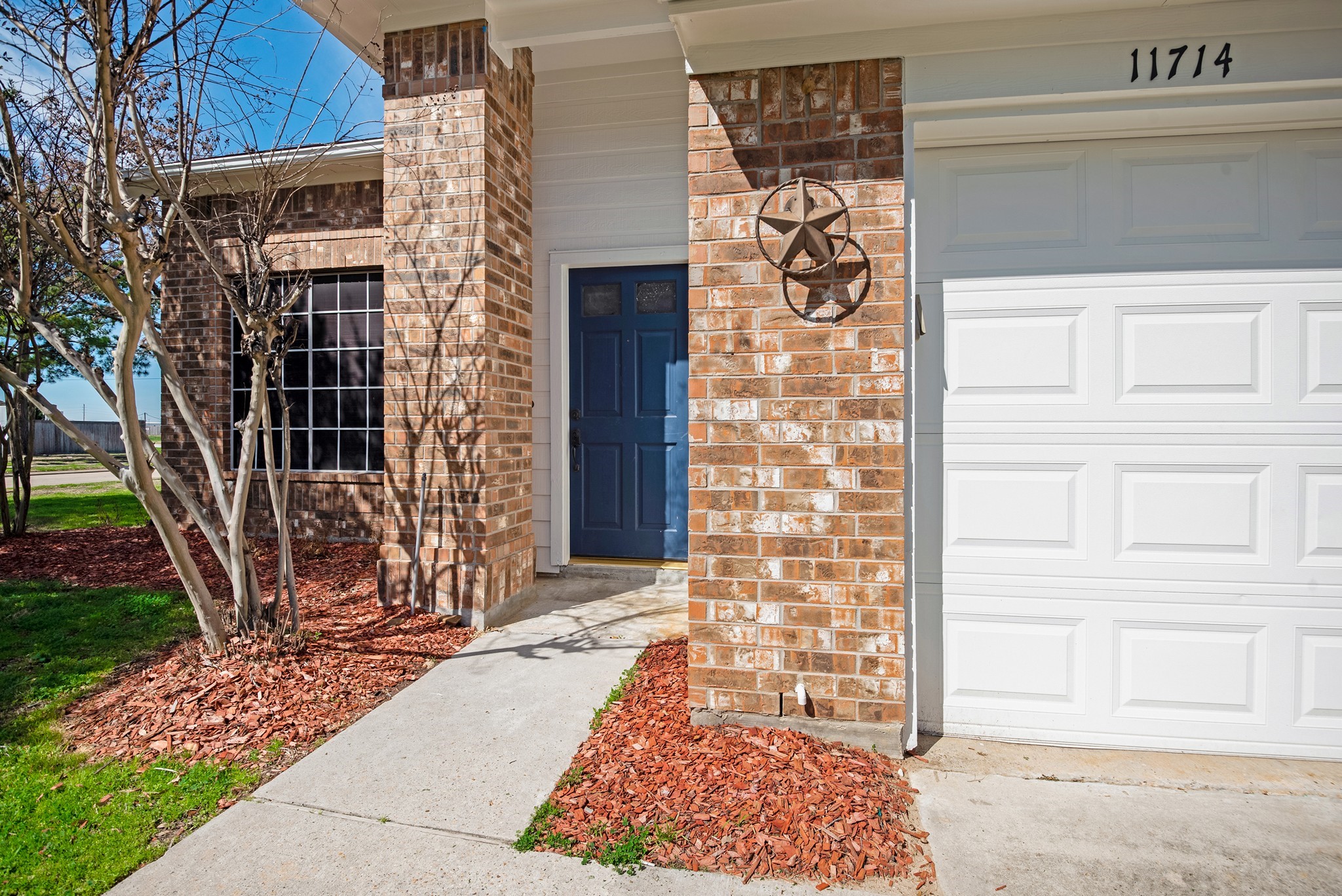 11714 Pinos Altos Drive Property Photo 4