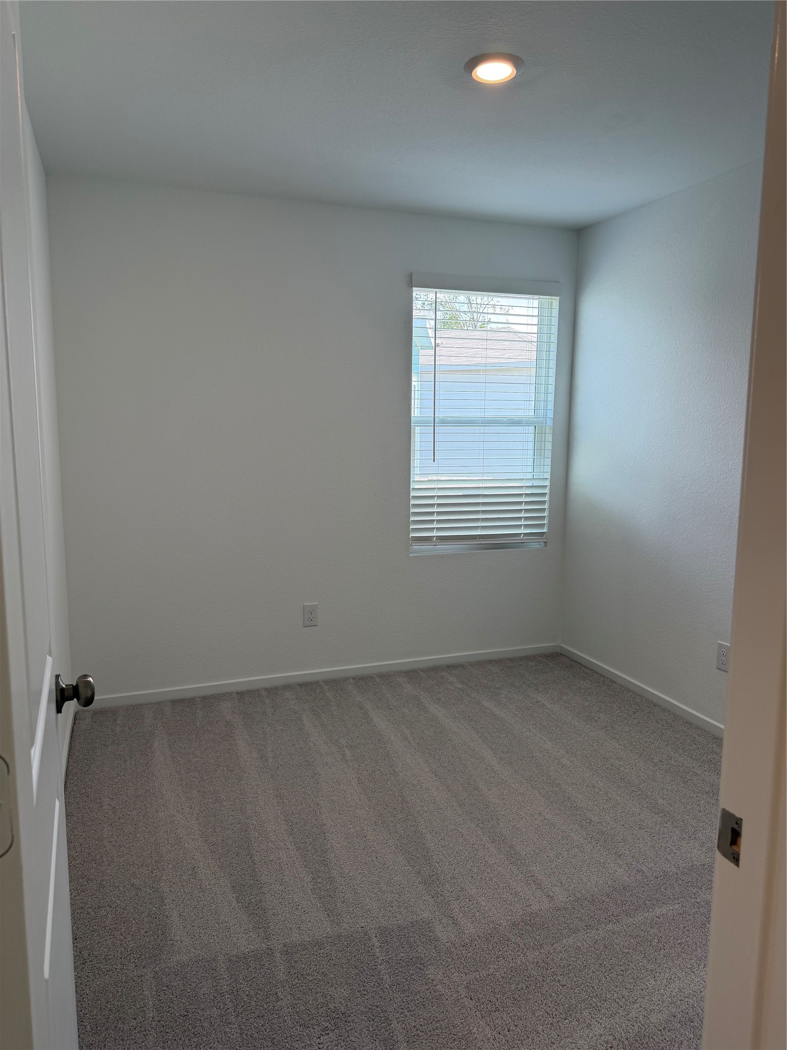 957 Pertuso Lane Property Photo 10