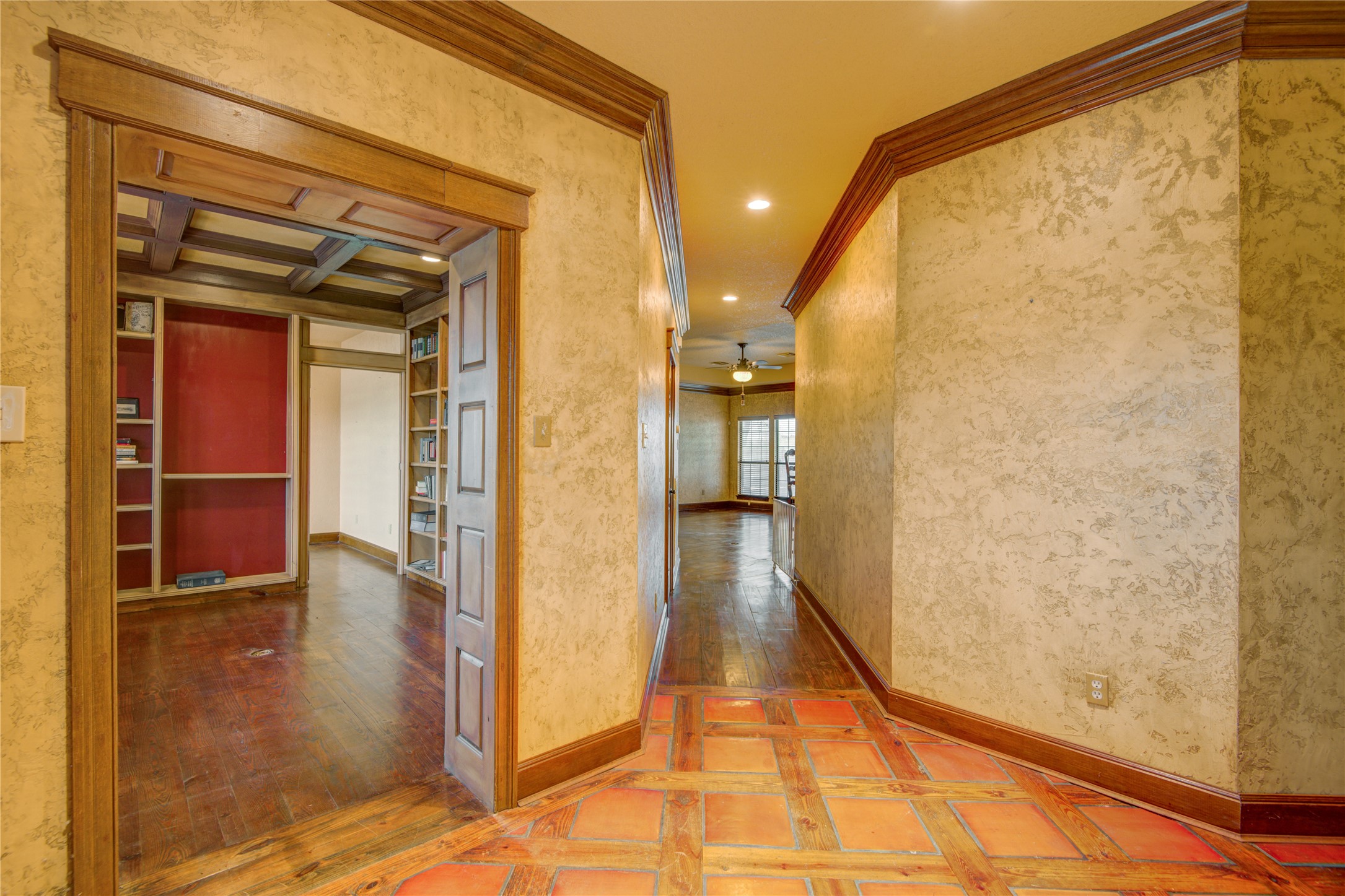 9605 County Road 405 Property Photo 6