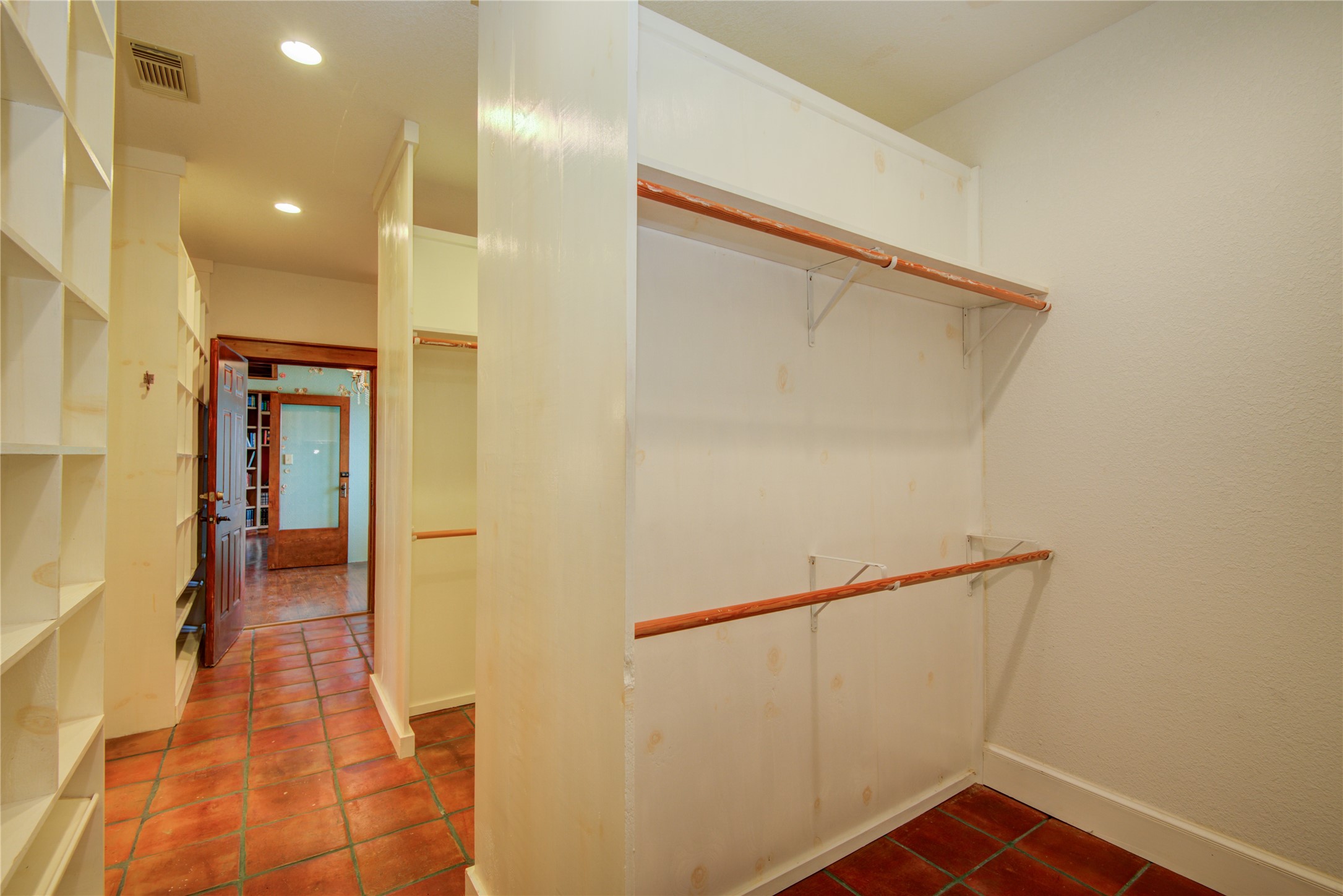 9605 County Road 405 Property Photo 15