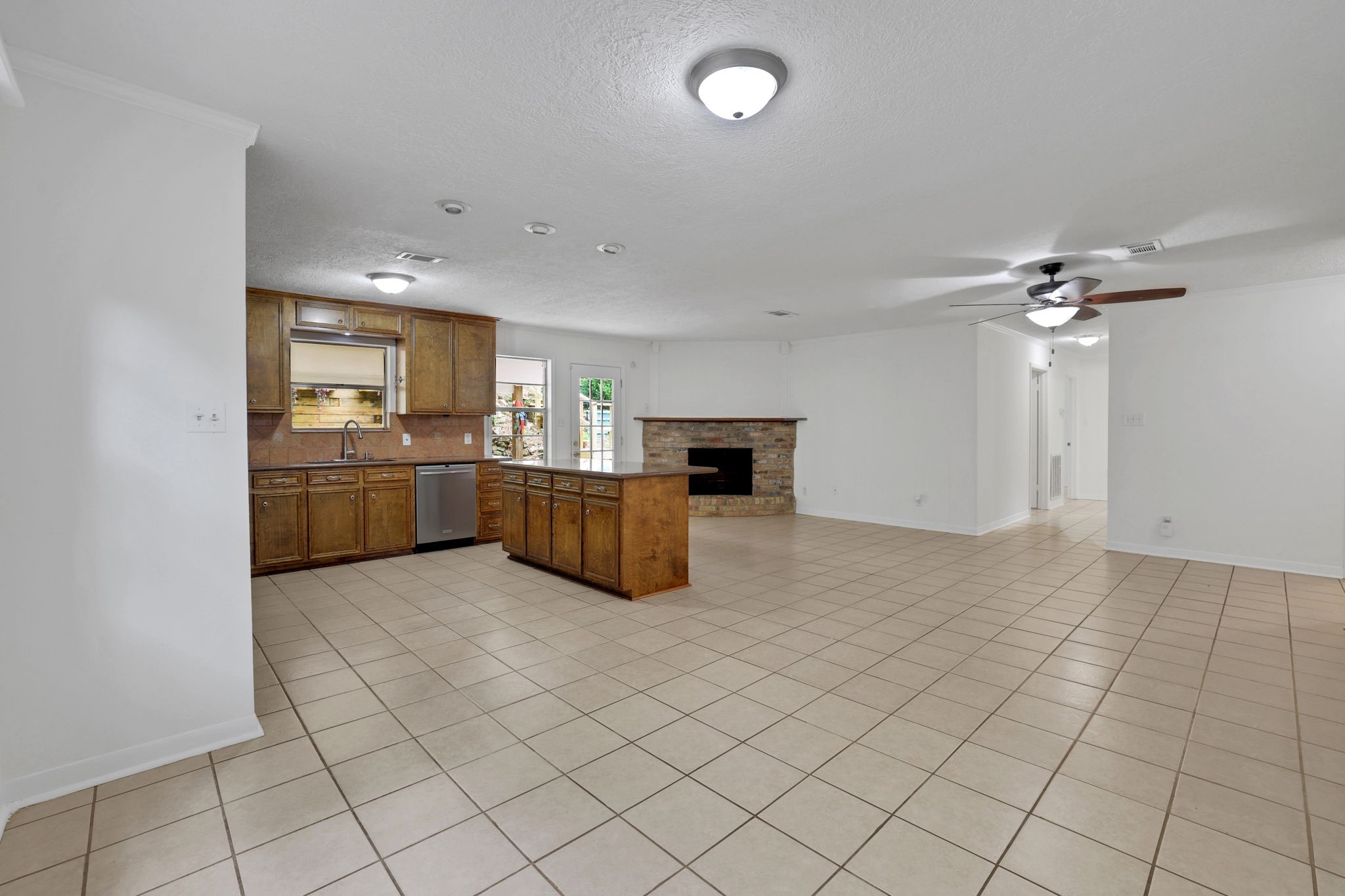 113 Hillendale Drive Property Photo 12
