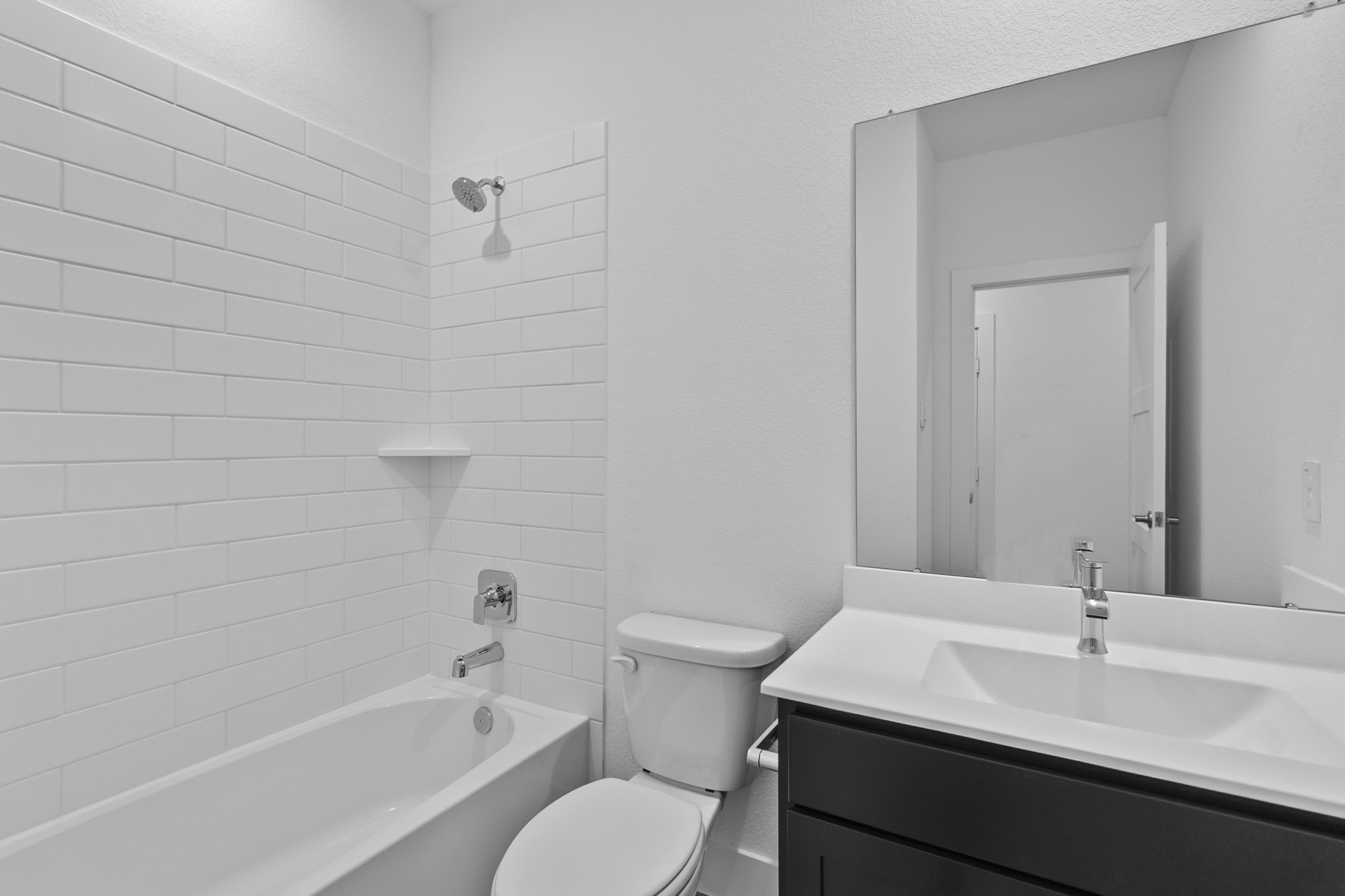 4525 Iguaza Falls Drive Property Photo 7