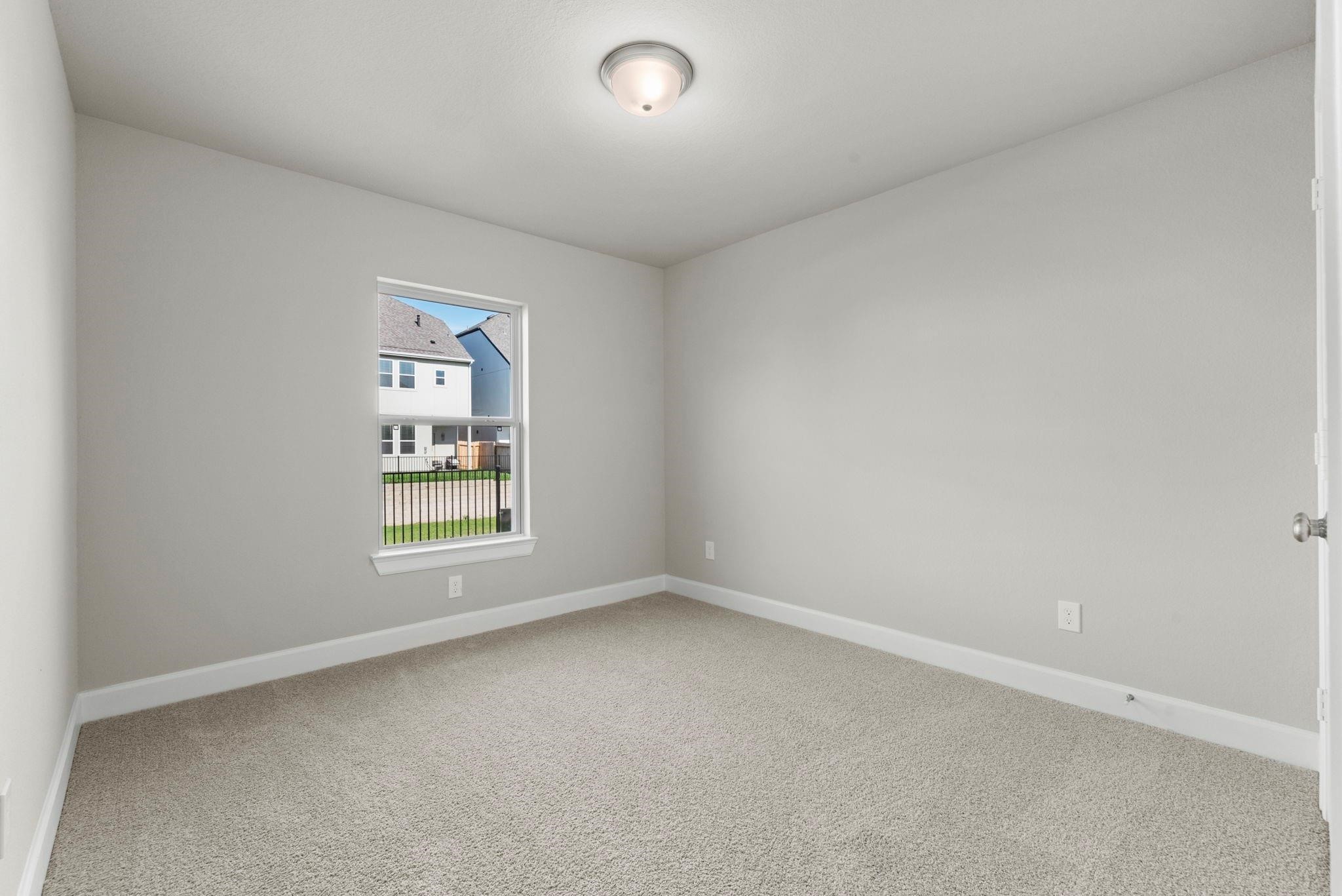1916 Huntly Chase Drive Property Photo 15