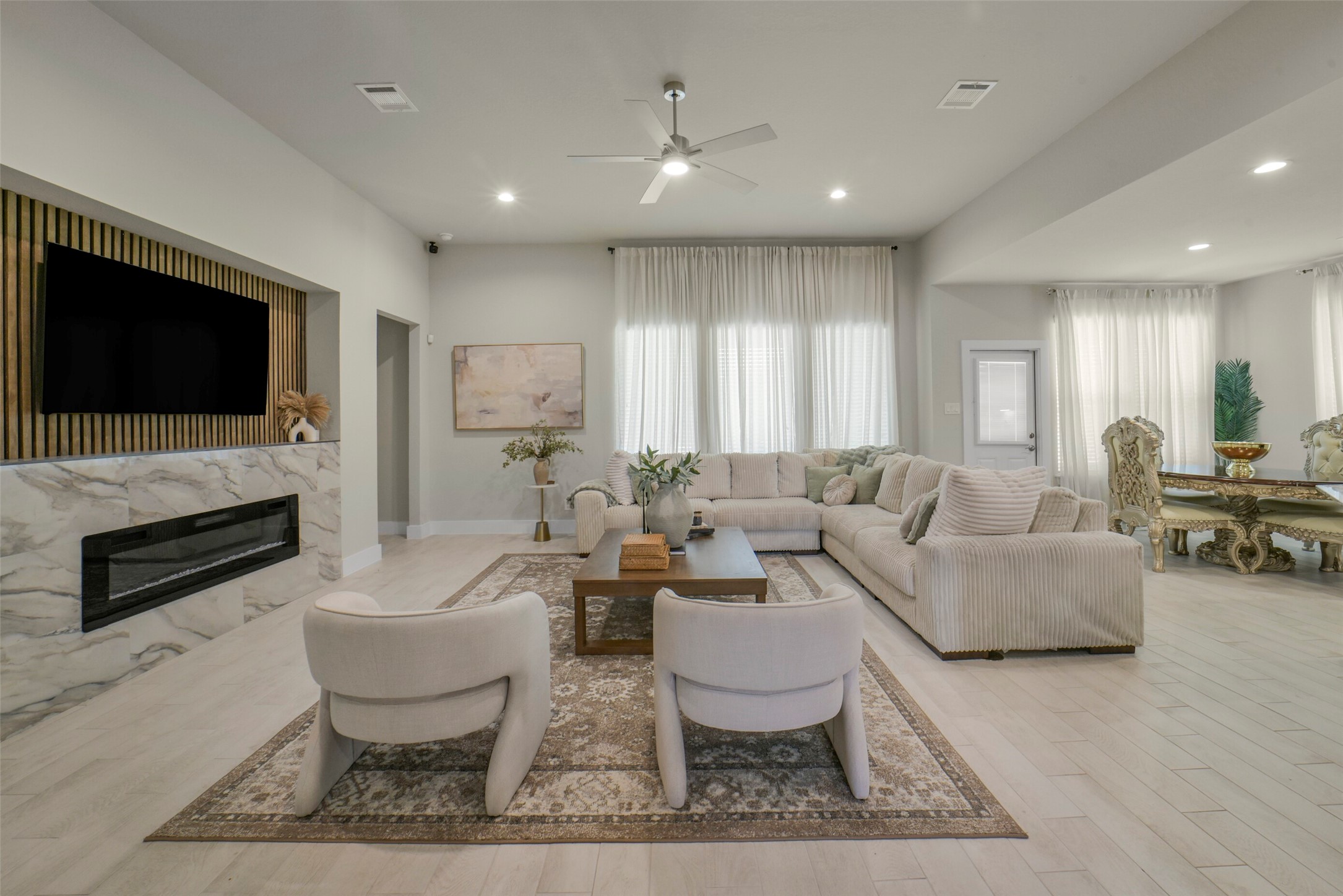 23610 Iris Field Court Property Photo 2
