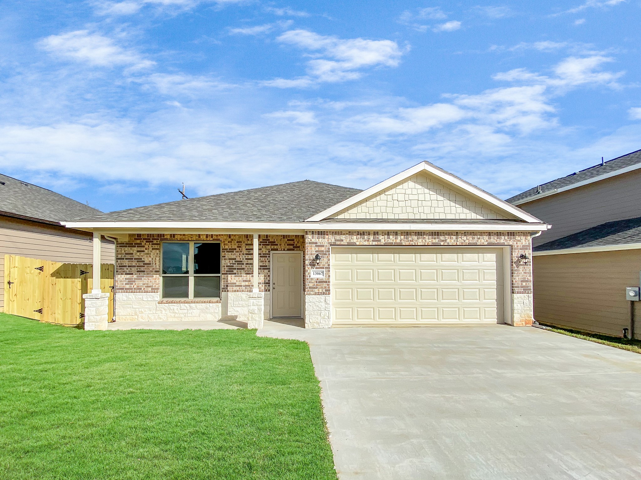 13067 Clearview Drive Property Photo 1