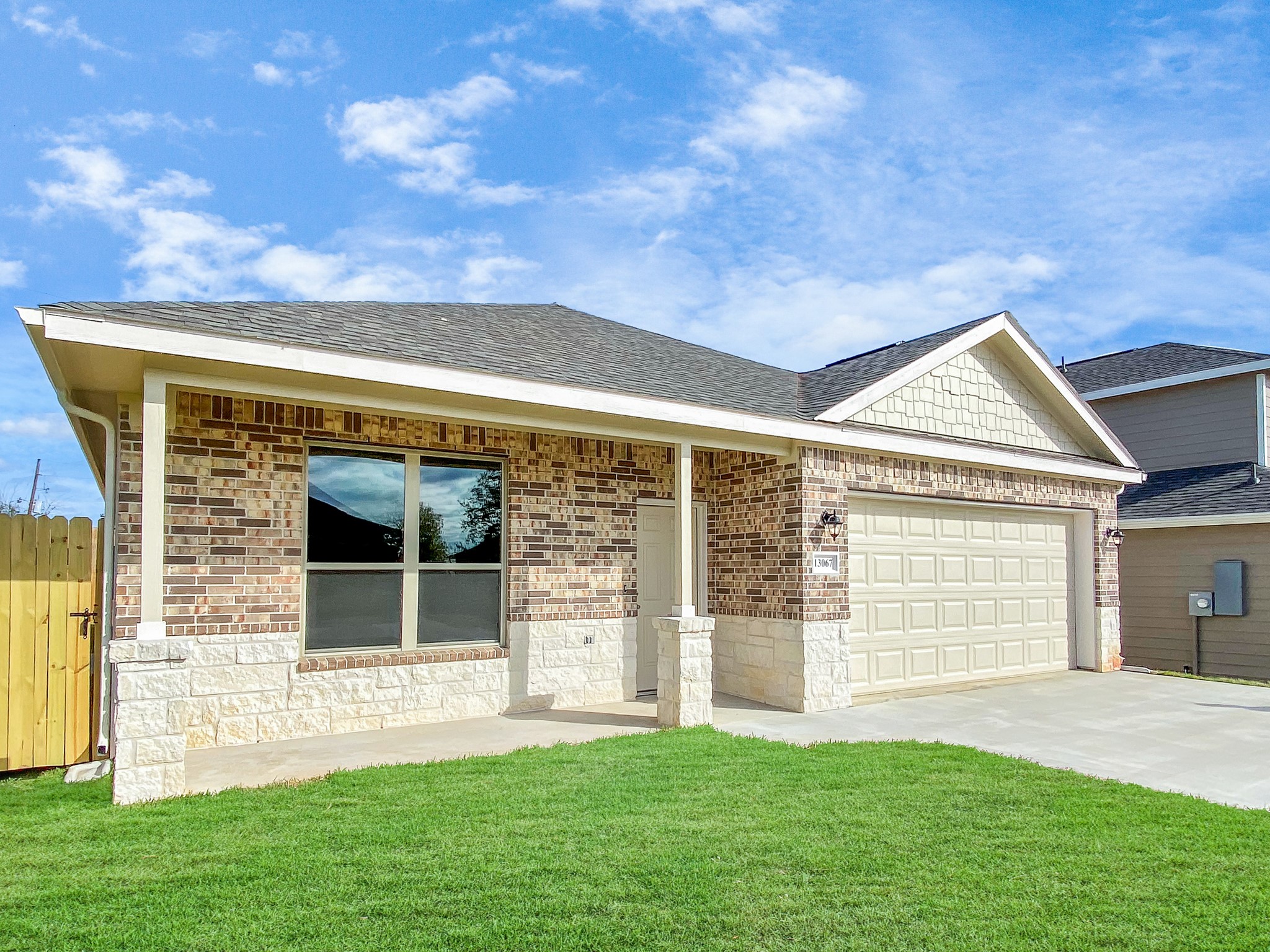 13067 Clearview Drive Property Photo 3