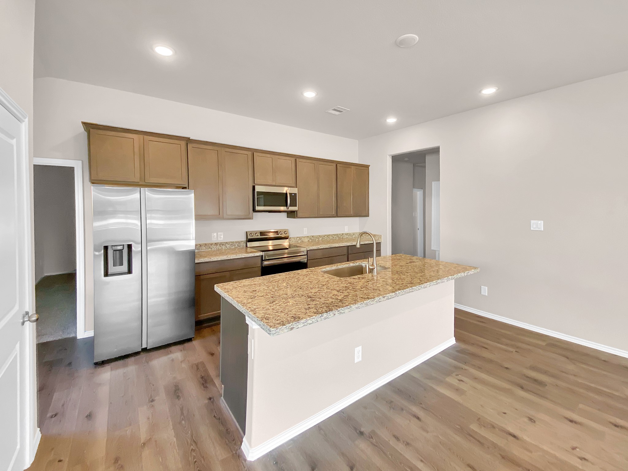 13067 Clearview Drive Property Photo 5