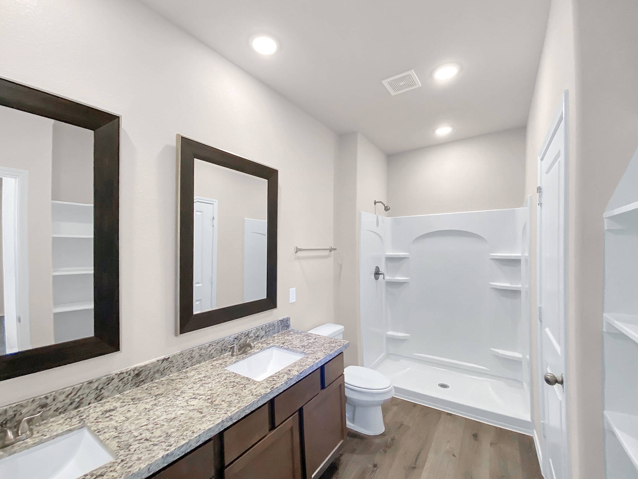 13067 Clearview Drive Property Photo 9