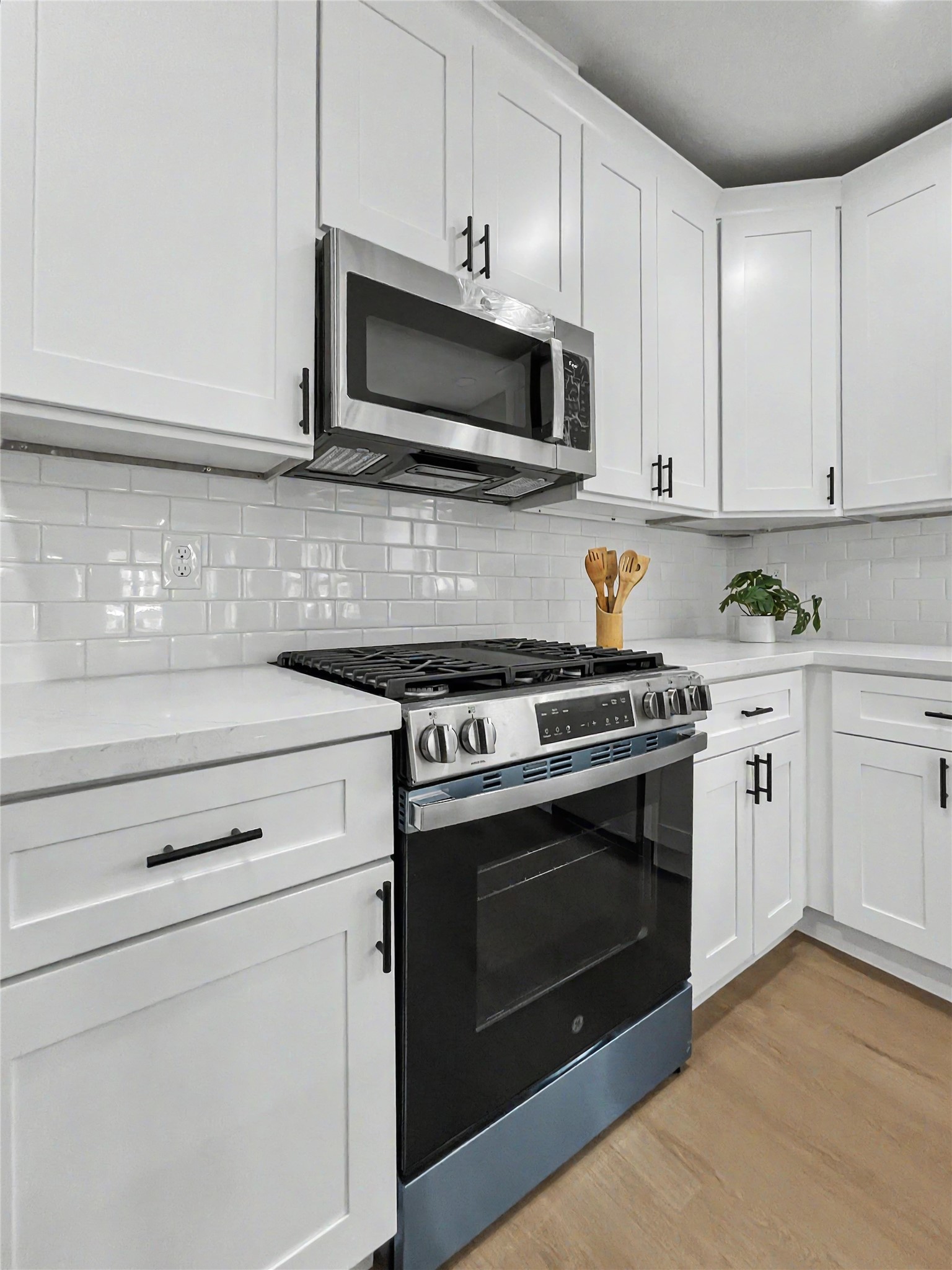 2307 Chestnut Street Property Photo 13