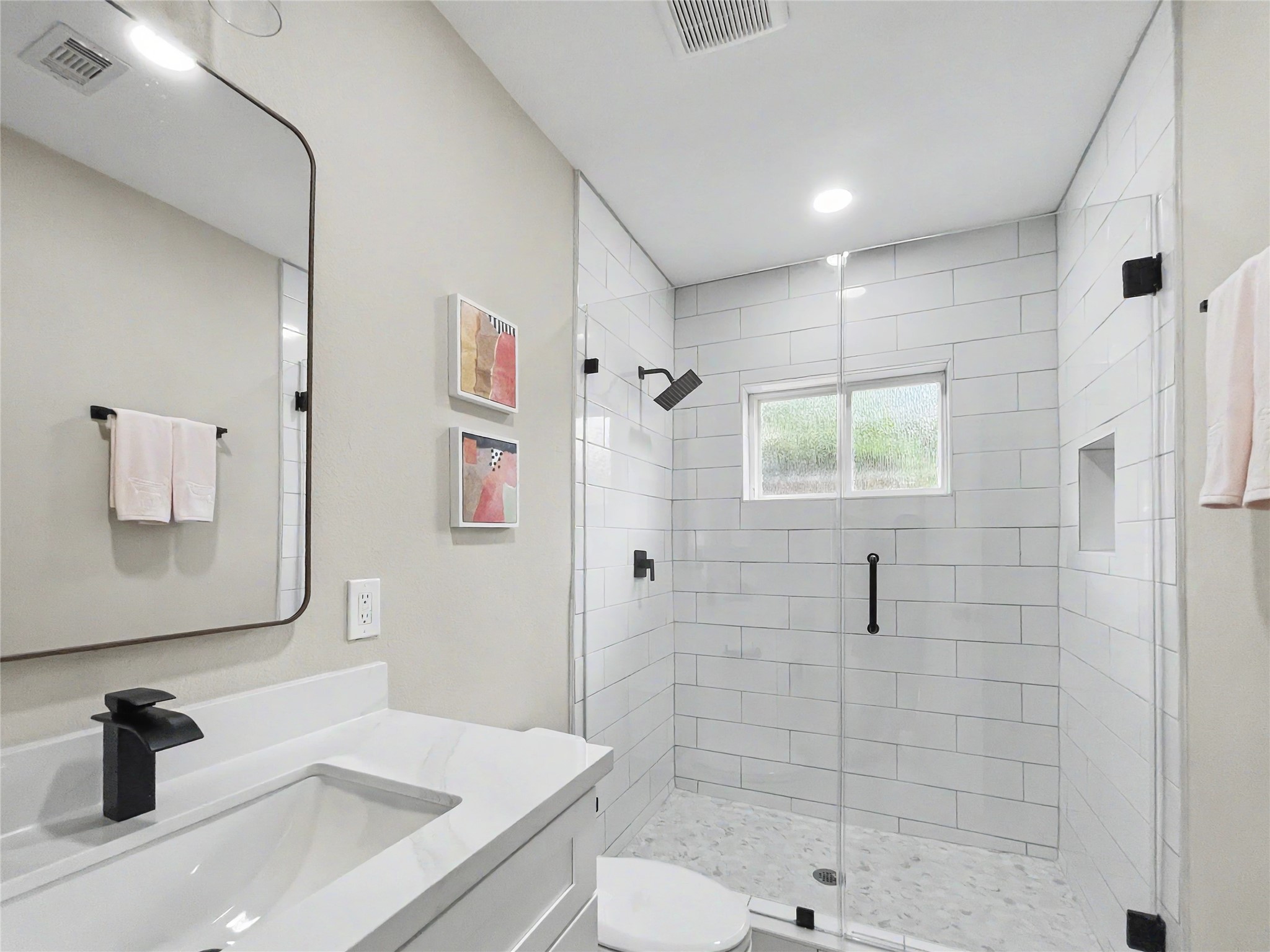 2307 Chestnut Street Property Photo 18