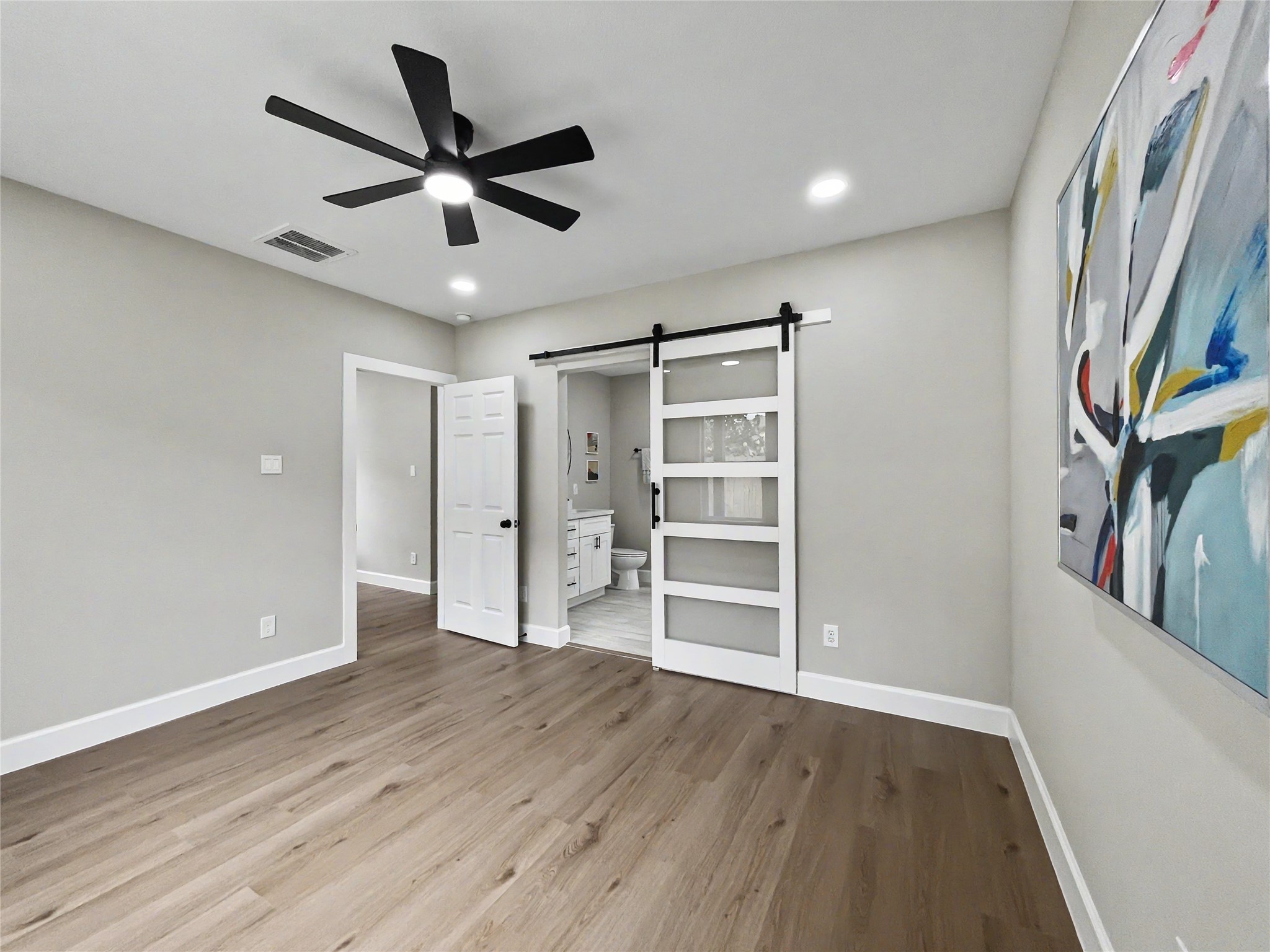2307 Chestnut Street Property Photo 26