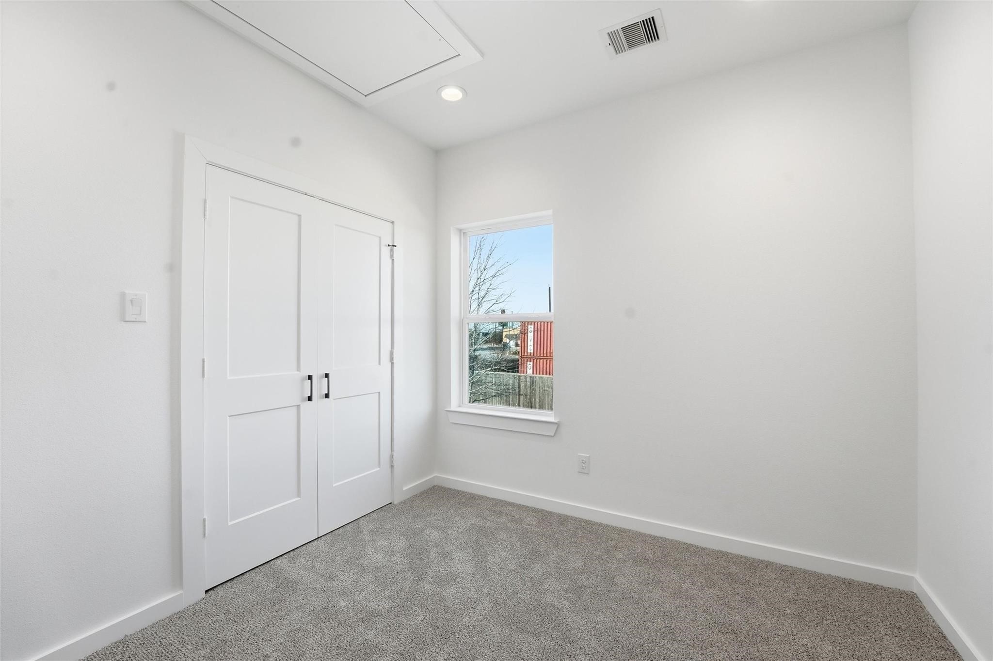 530 N 4th Street Property Photo 14