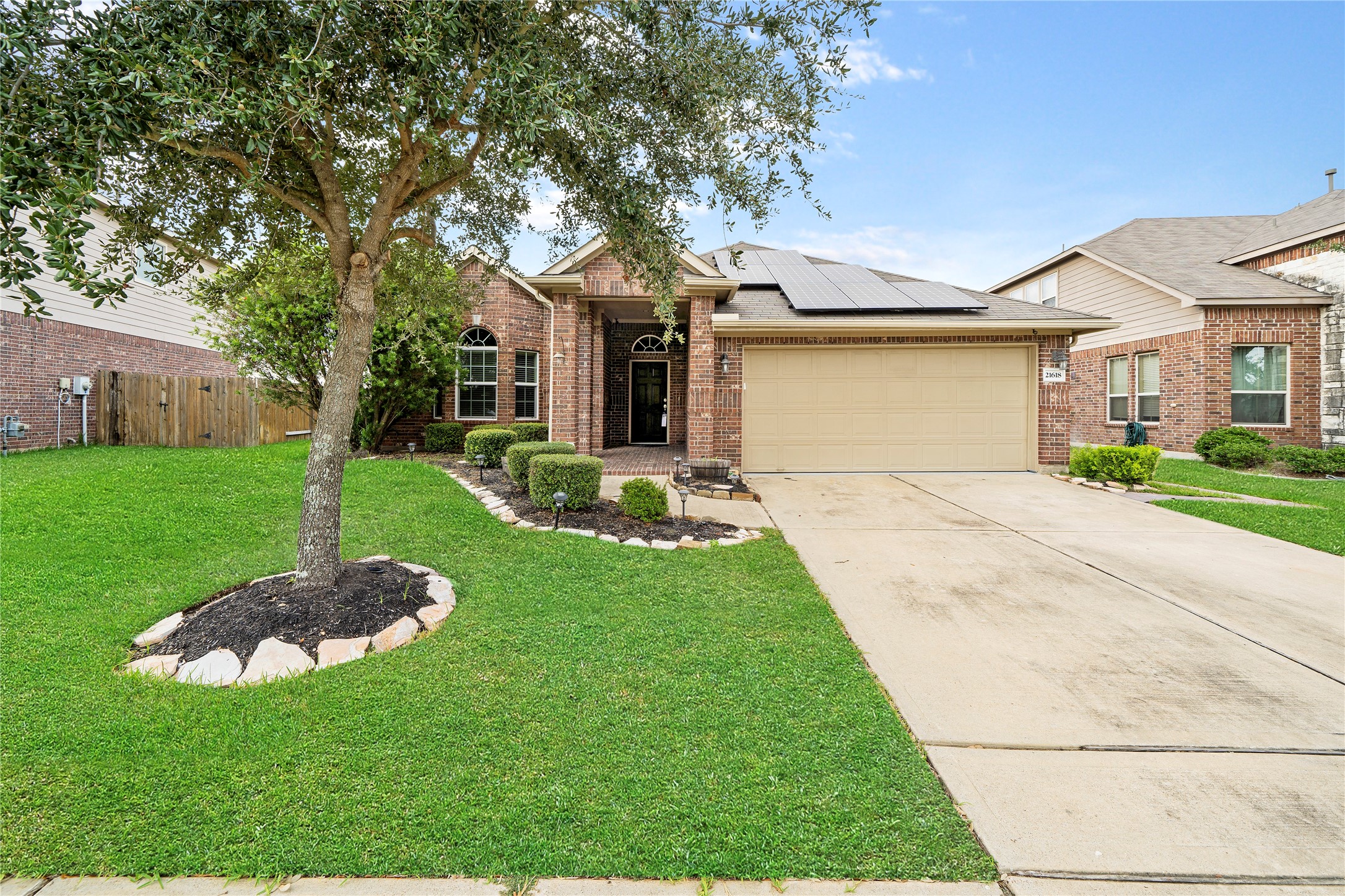 21618 Ivory Gate Lane Property Photo 5