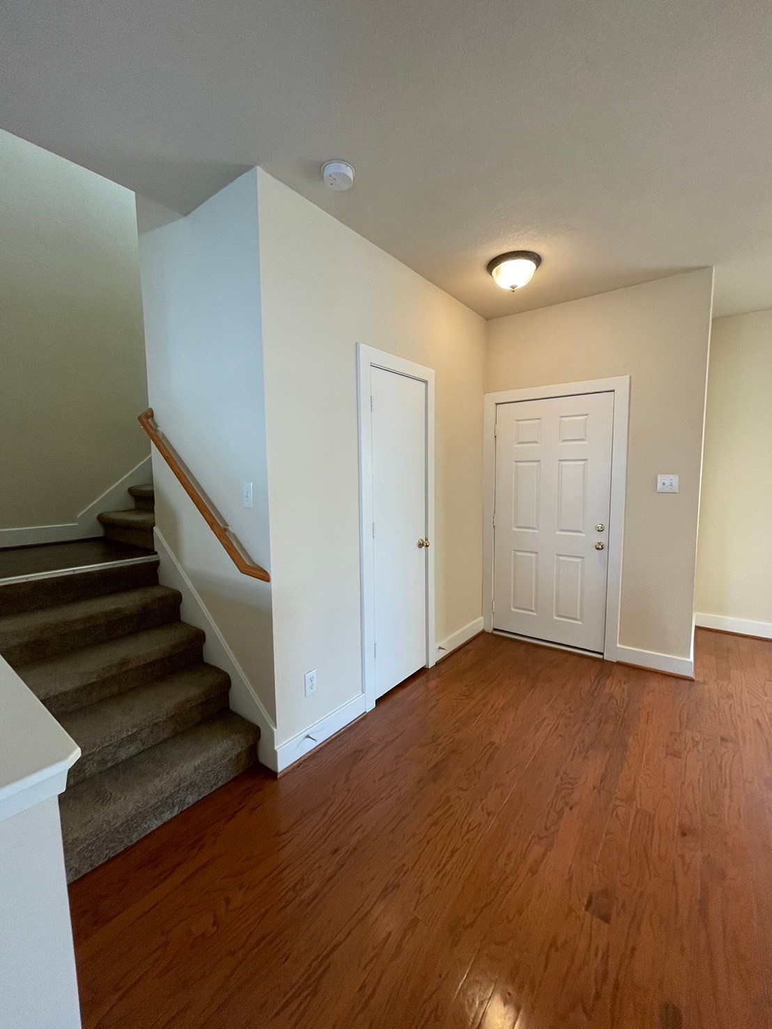 11928 Prior Park Property Photo 9