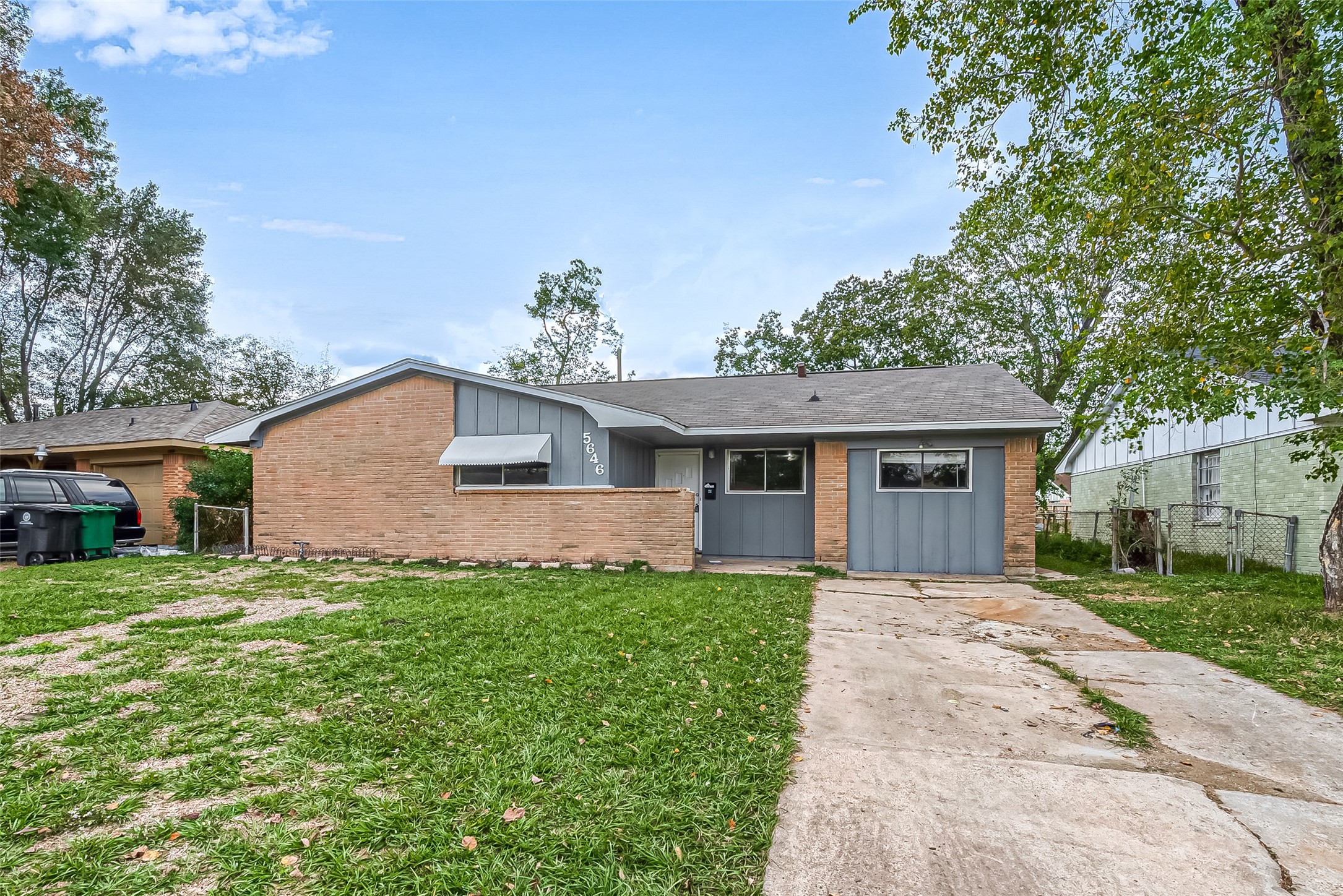 5646 Cedarburg Drive Property Photo 1