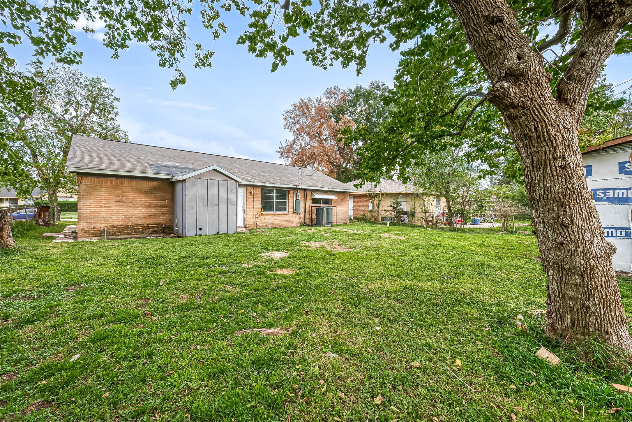 5646 Cedarburg Drive Property Photo 15