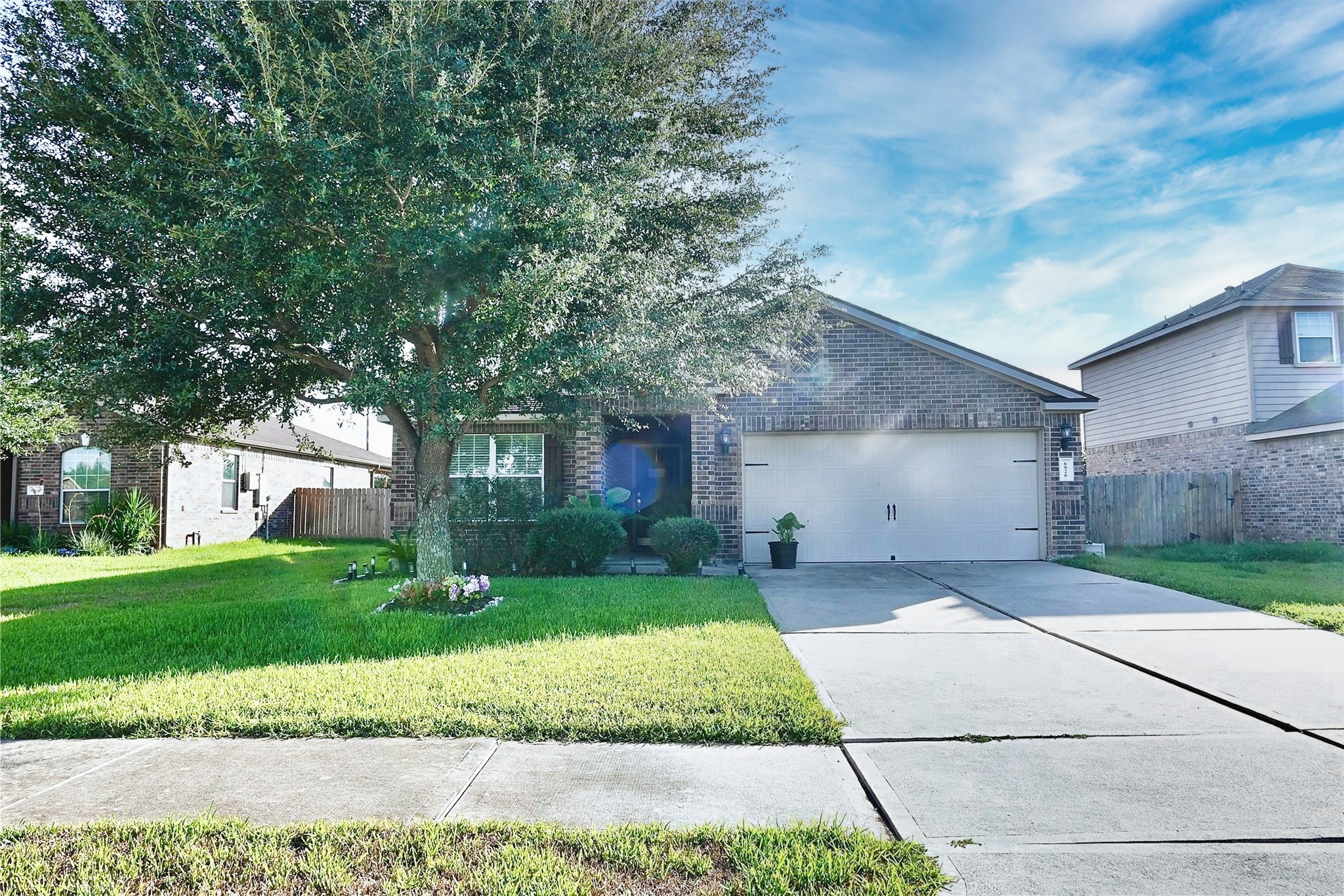 6926 Chessgate Falls Ln Property Photo 2