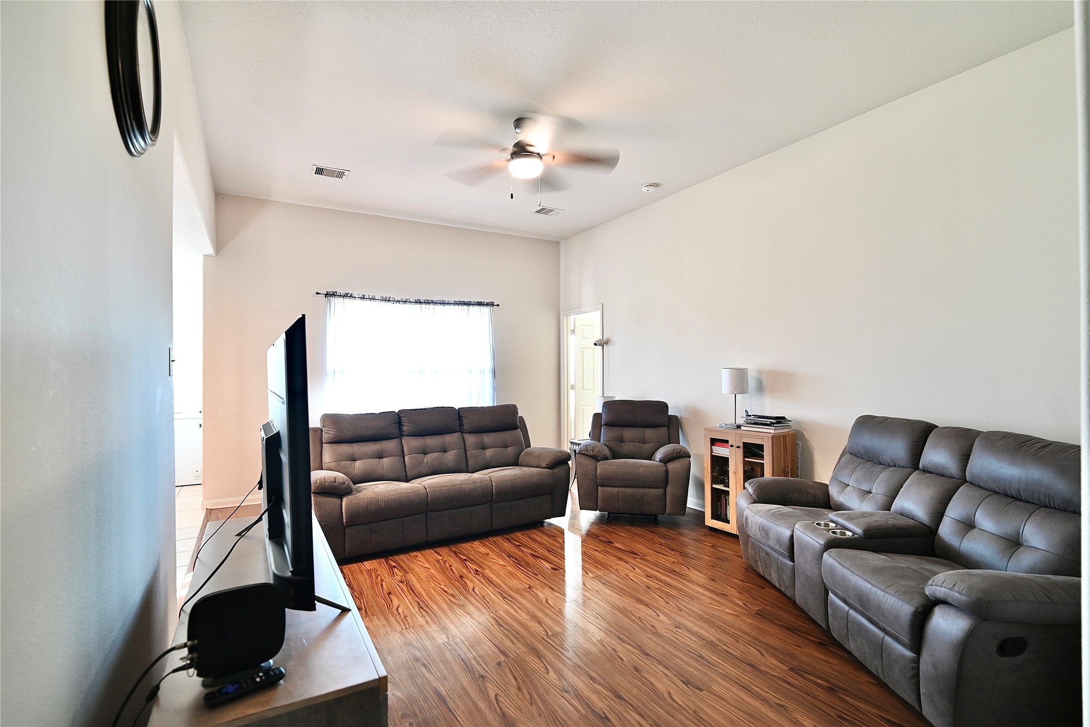 6926 Chessgate Falls Ln Property Photo 3