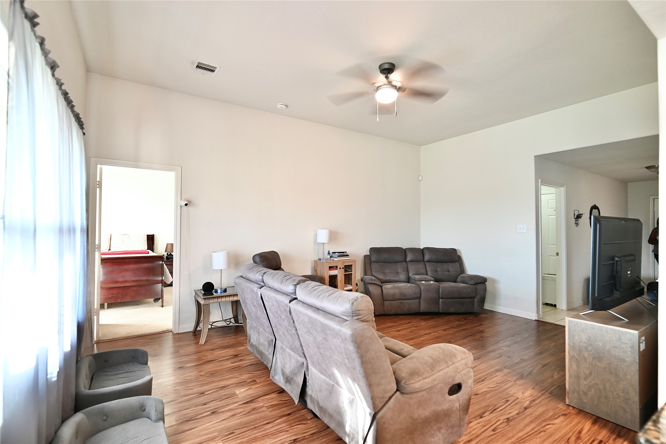 6926 Chessgate Falls Ln Property Photo 5