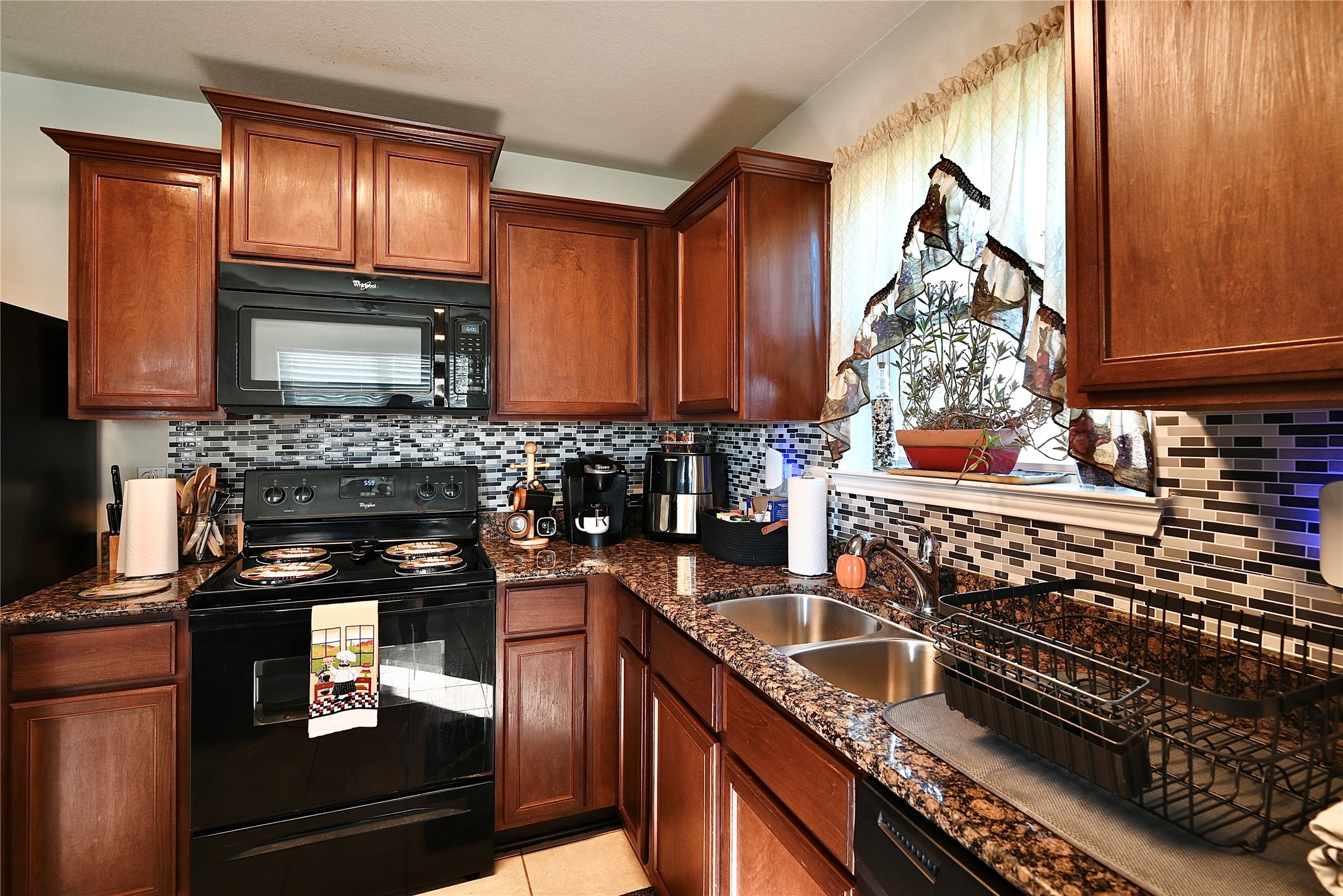 6926 Chessgate Falls Ln Property Photo 8