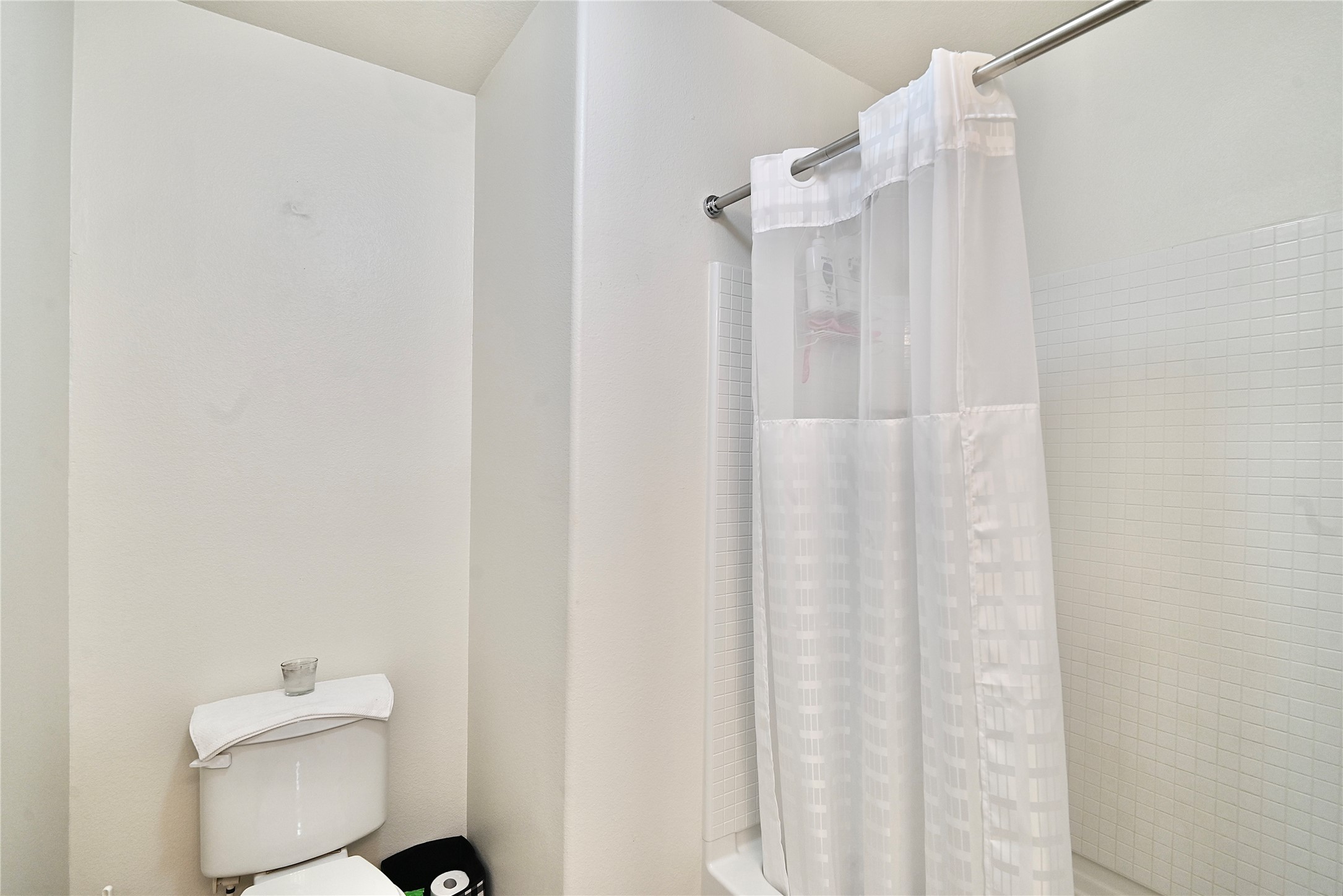 6926 Chessgate Falls Ln Property Photo 20