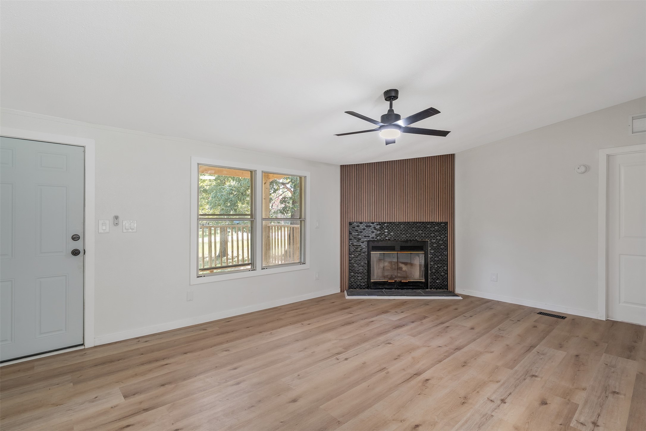 180 County Road 4251 Property Photo 18