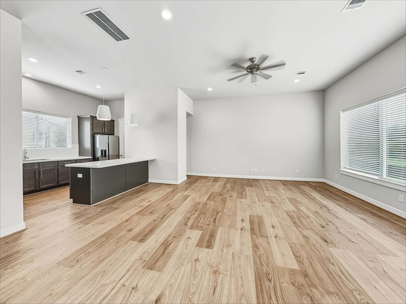 10534 Executive Lake Drive Property Photo 5