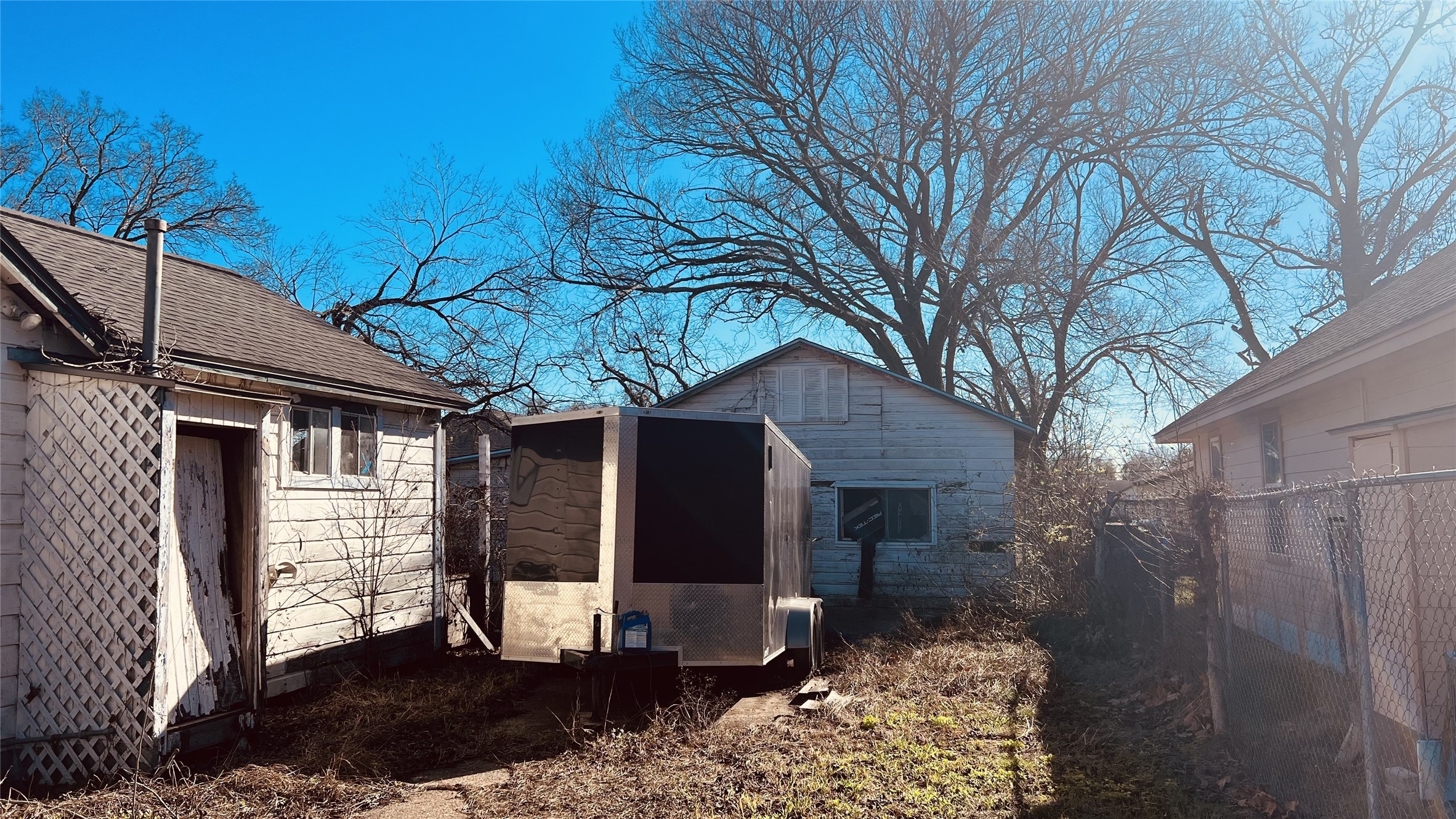 213 E Bernard Property Photo