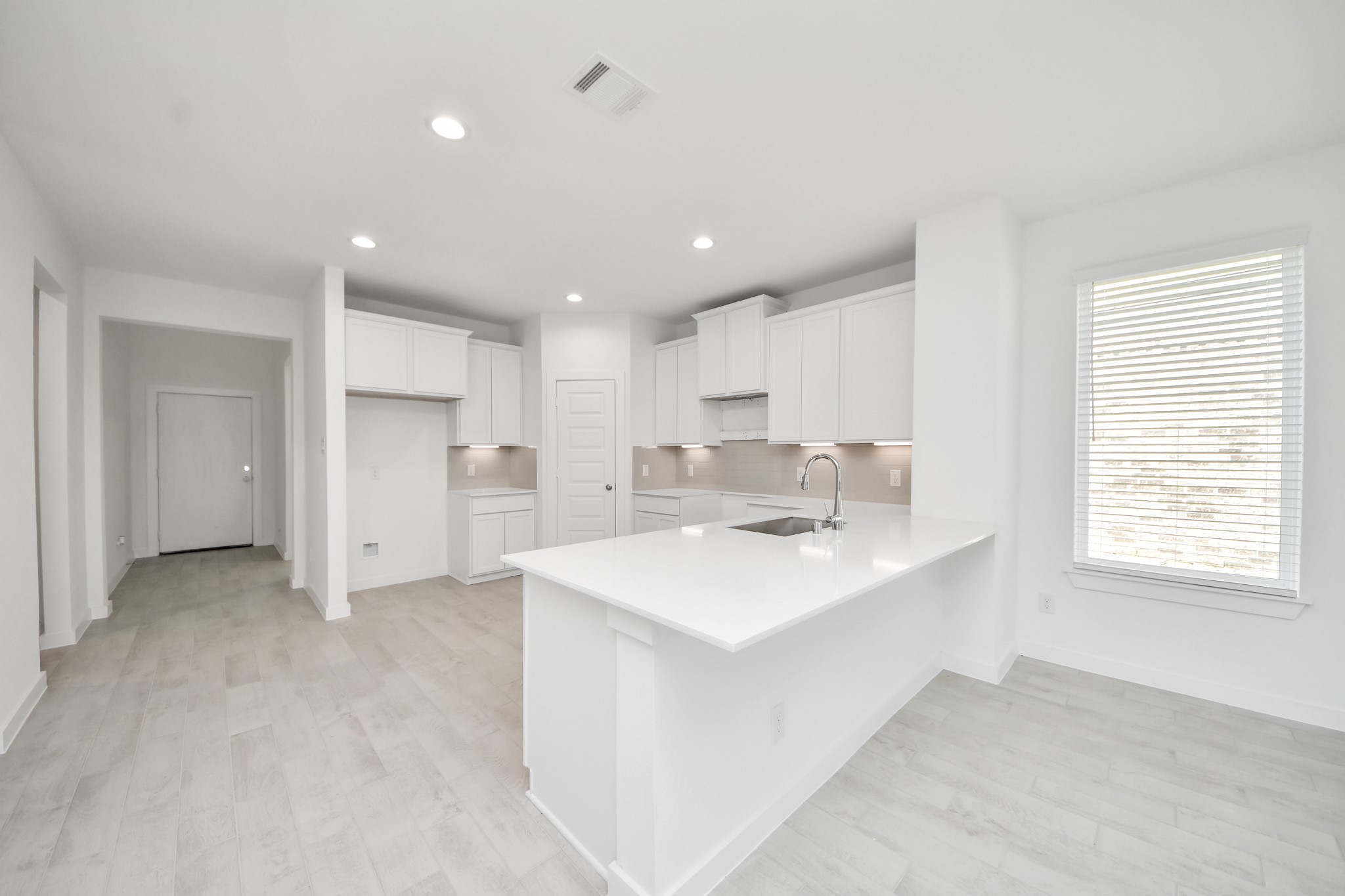 11806 Royal Willow Lane Property Photo 11