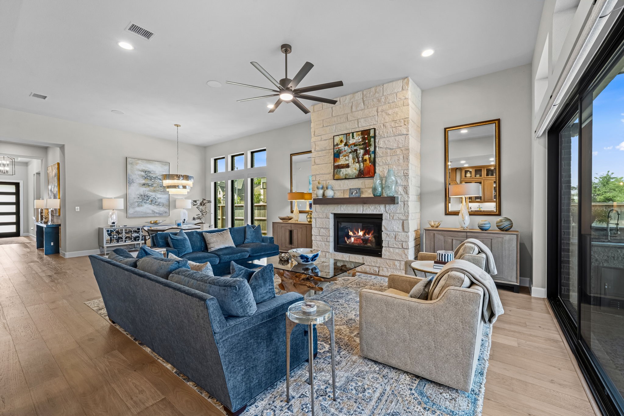 4503 Woodgate Court Property Photo 18