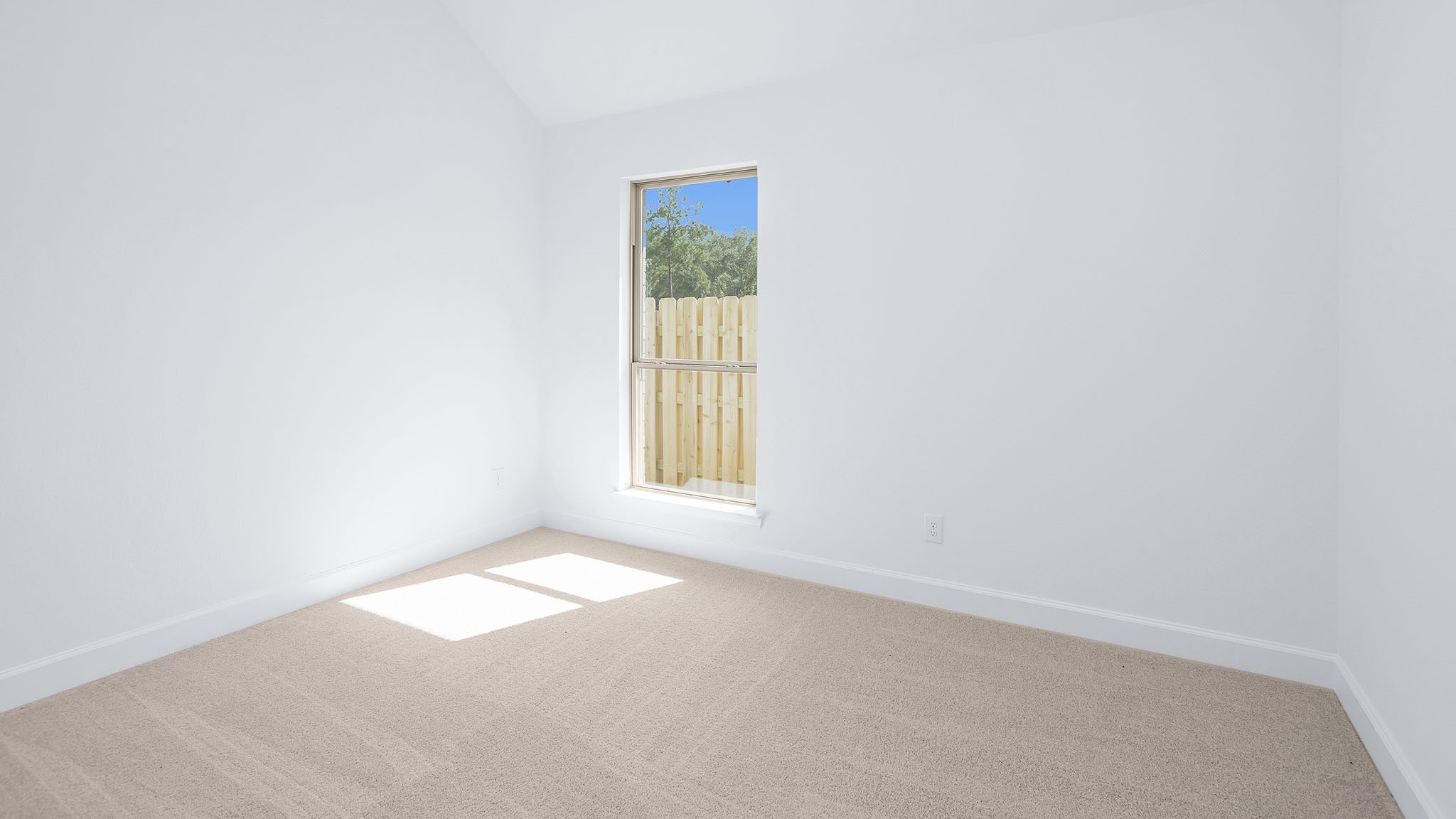 1914 Langford Street Property Photo 14