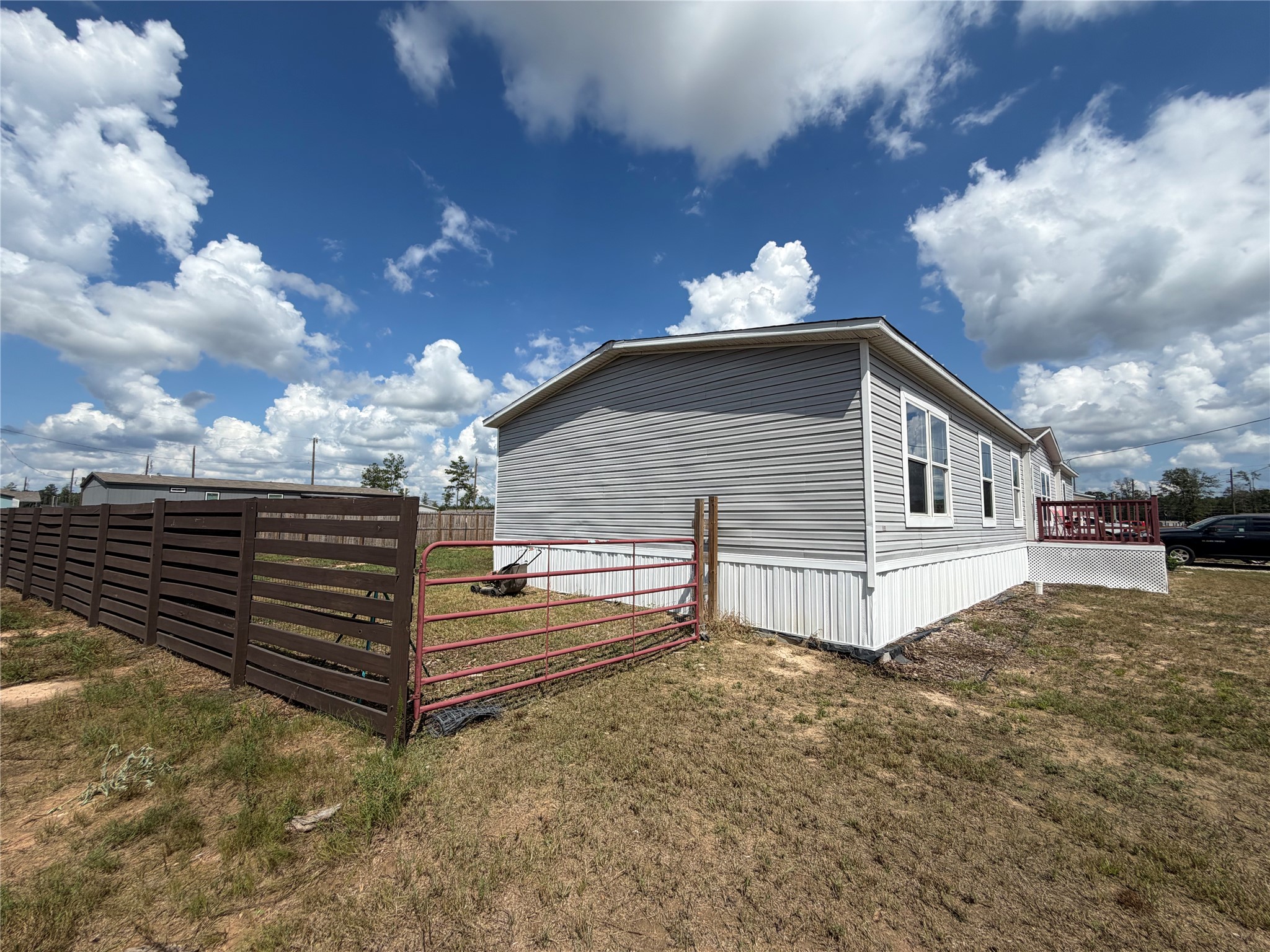 12818 Philmore Lane Property Photo 32