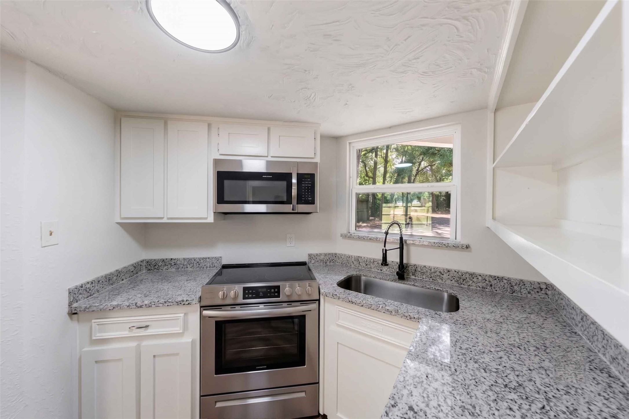 26608 Quail Court Property Photo 11