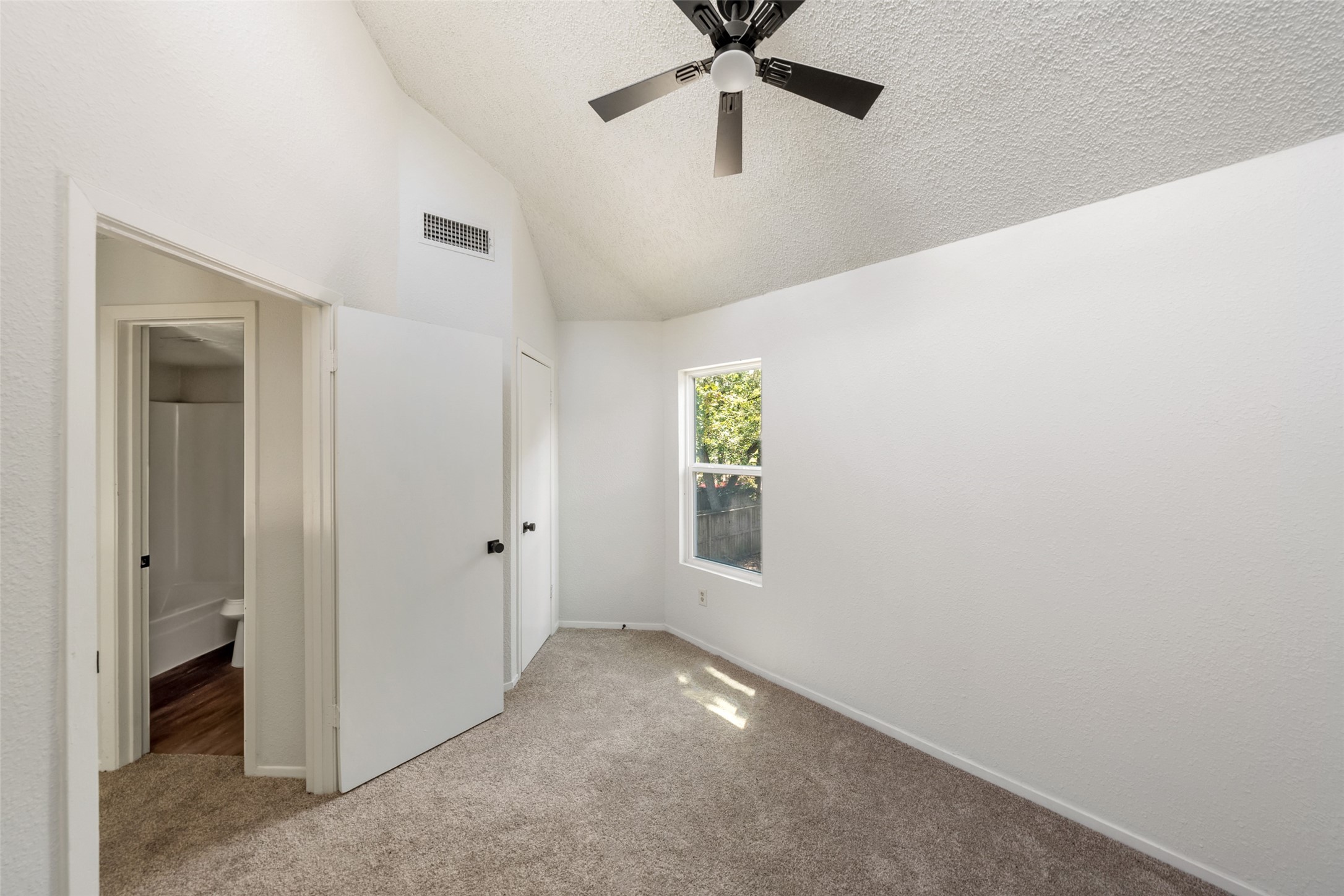26608 Quail Court Property Photo 17