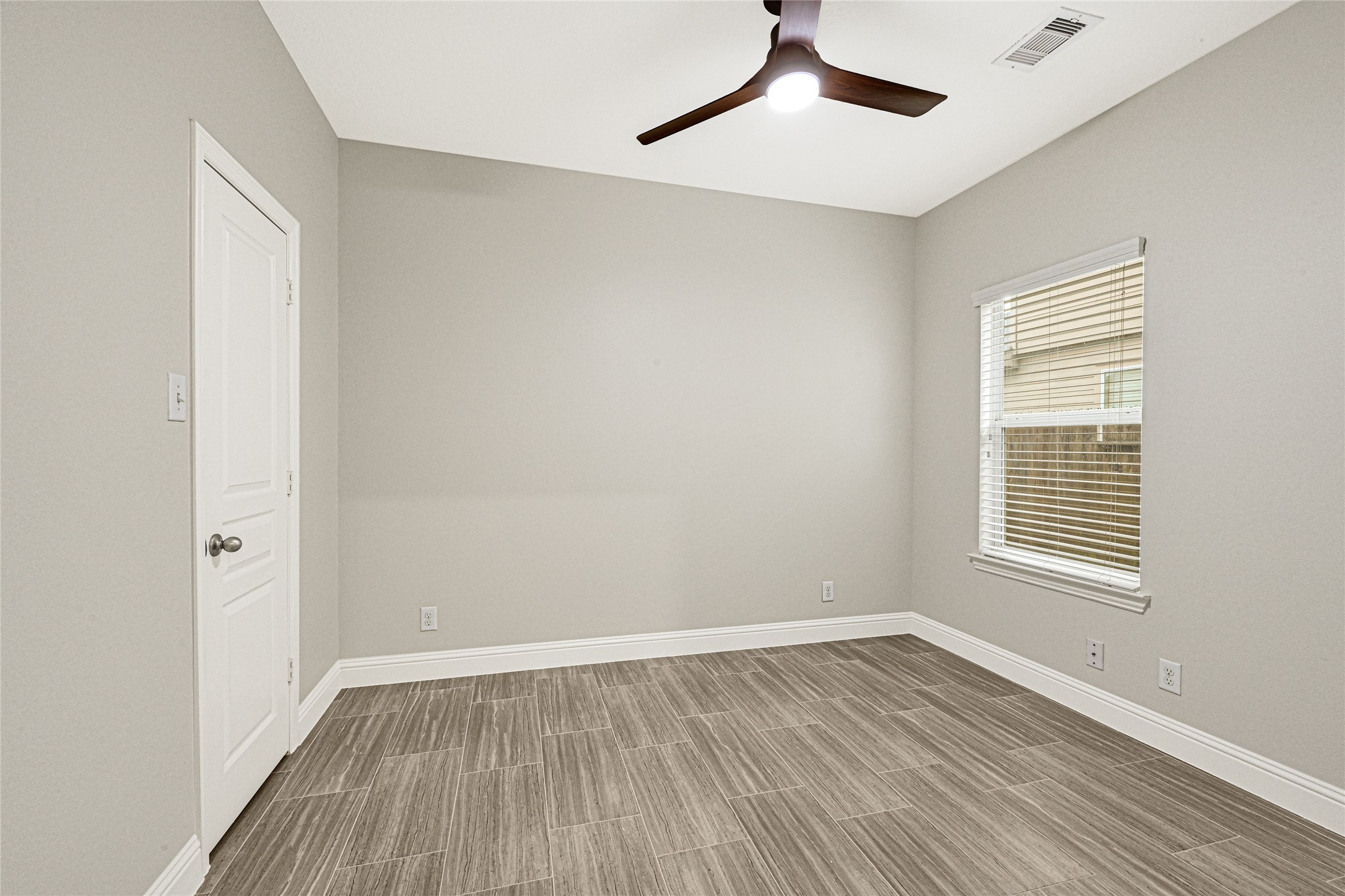 11015 Harston Drive Property Photo 22