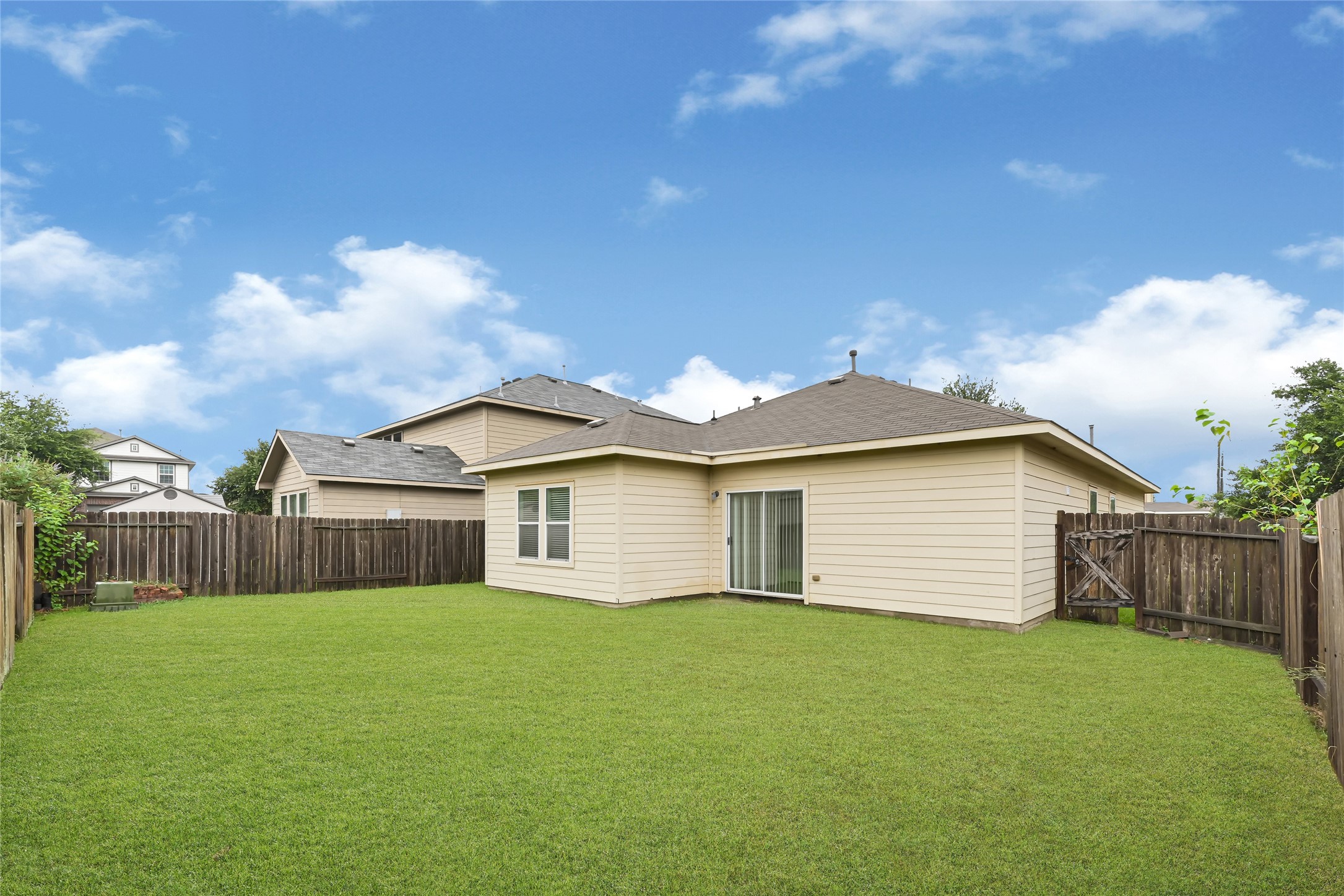 11015 Harston Drive Property Photo 23