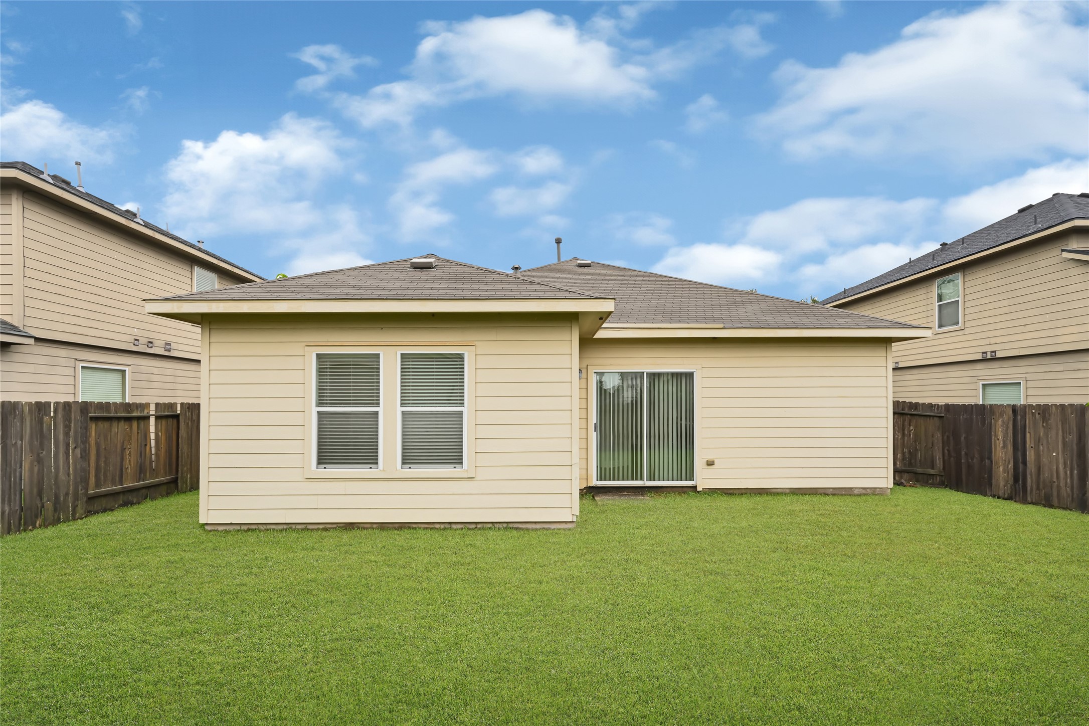 11015 Harston Drive Property Photo 24