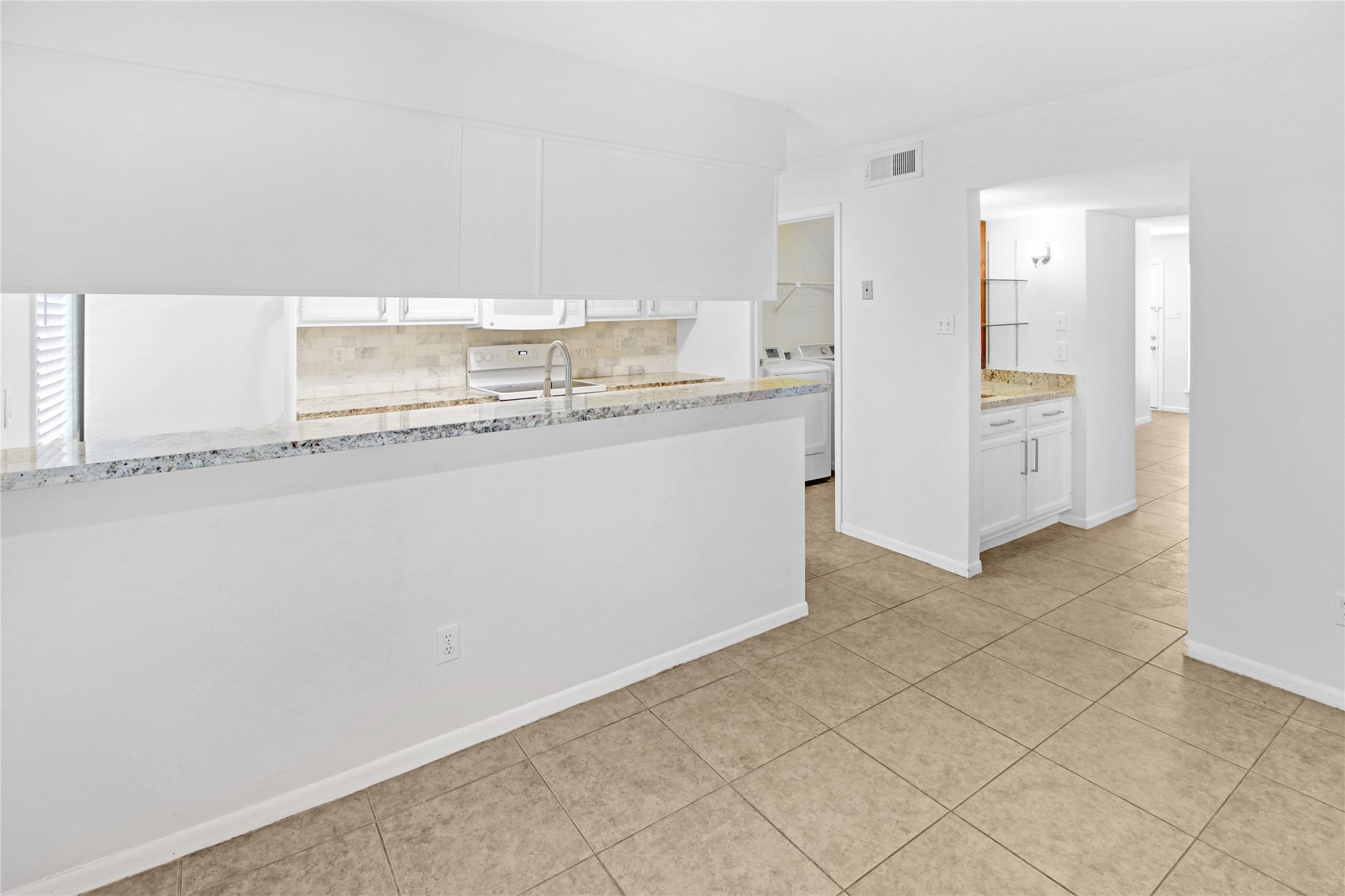 1500 Sandy Springs 69 Property Photo 7