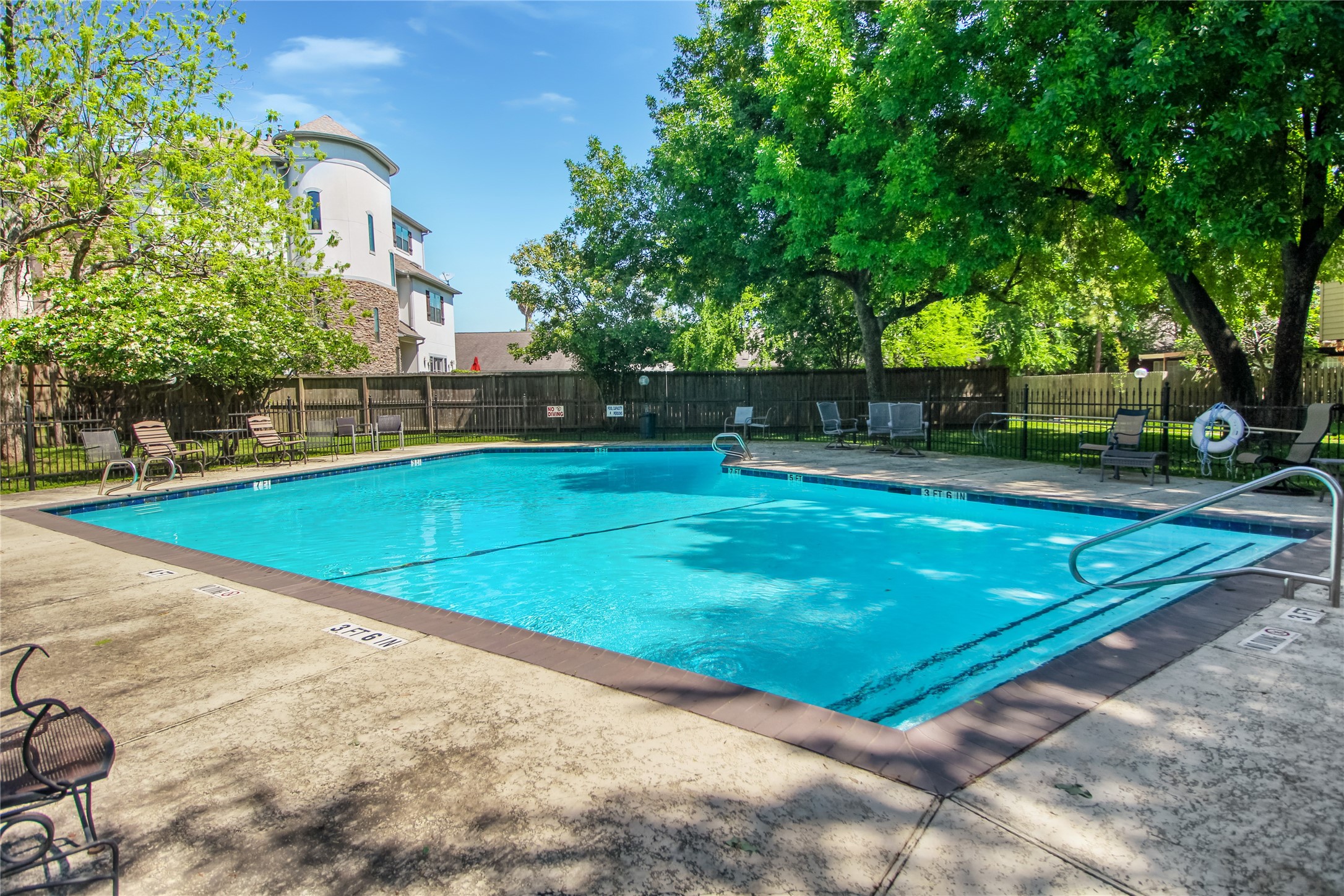 1500 Sandy Springs 69 Property Photo 30