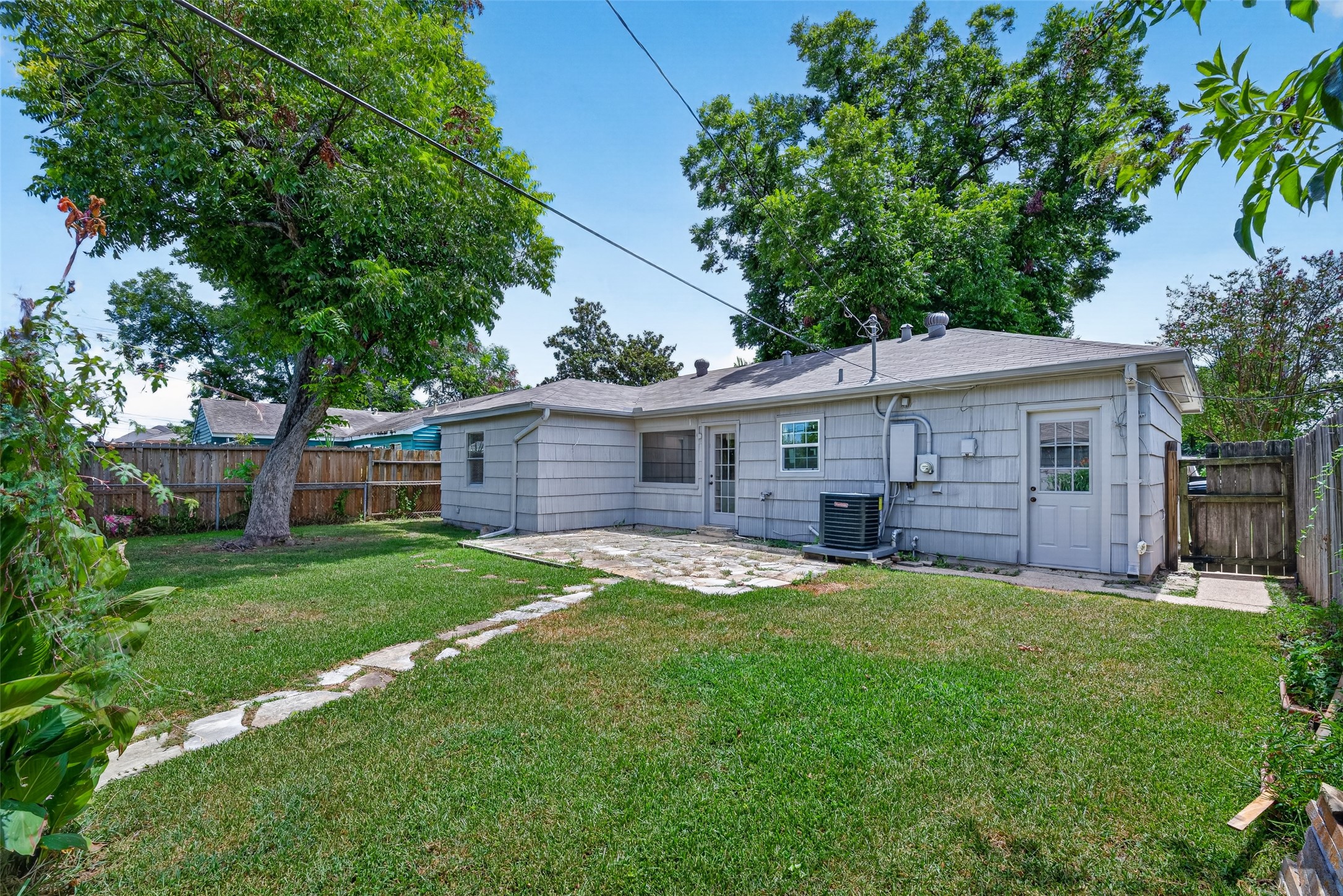 6610 Barney Road Property Photo 24