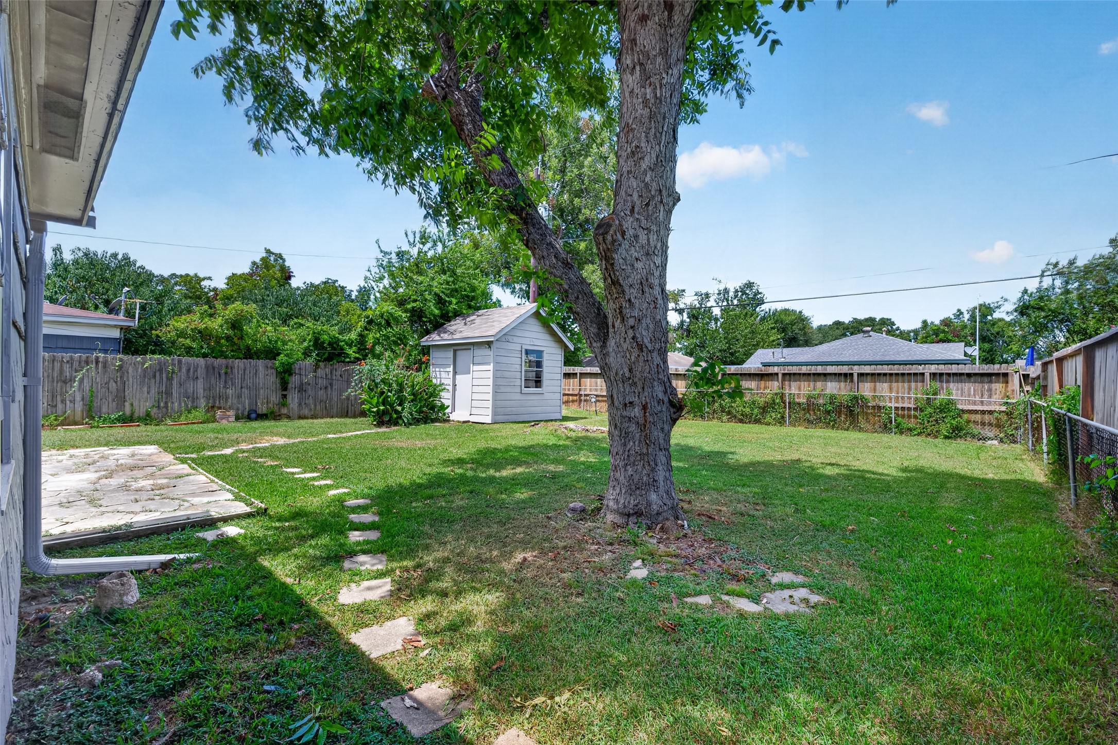 6610 Barney Road Property Photo 28