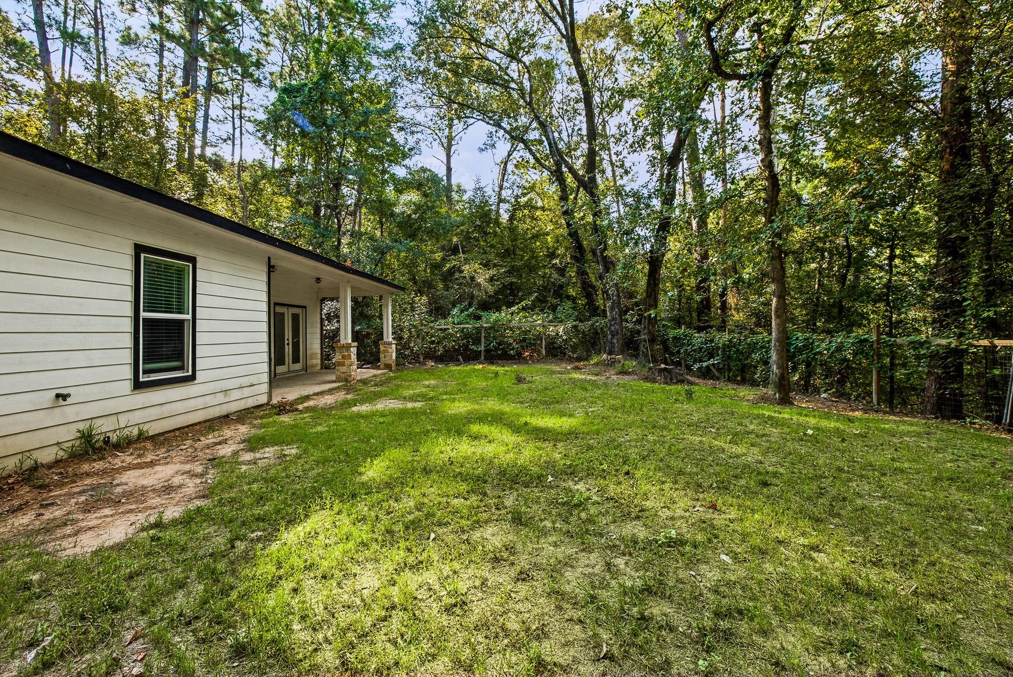 348 Dancing Flame Property Photo 3