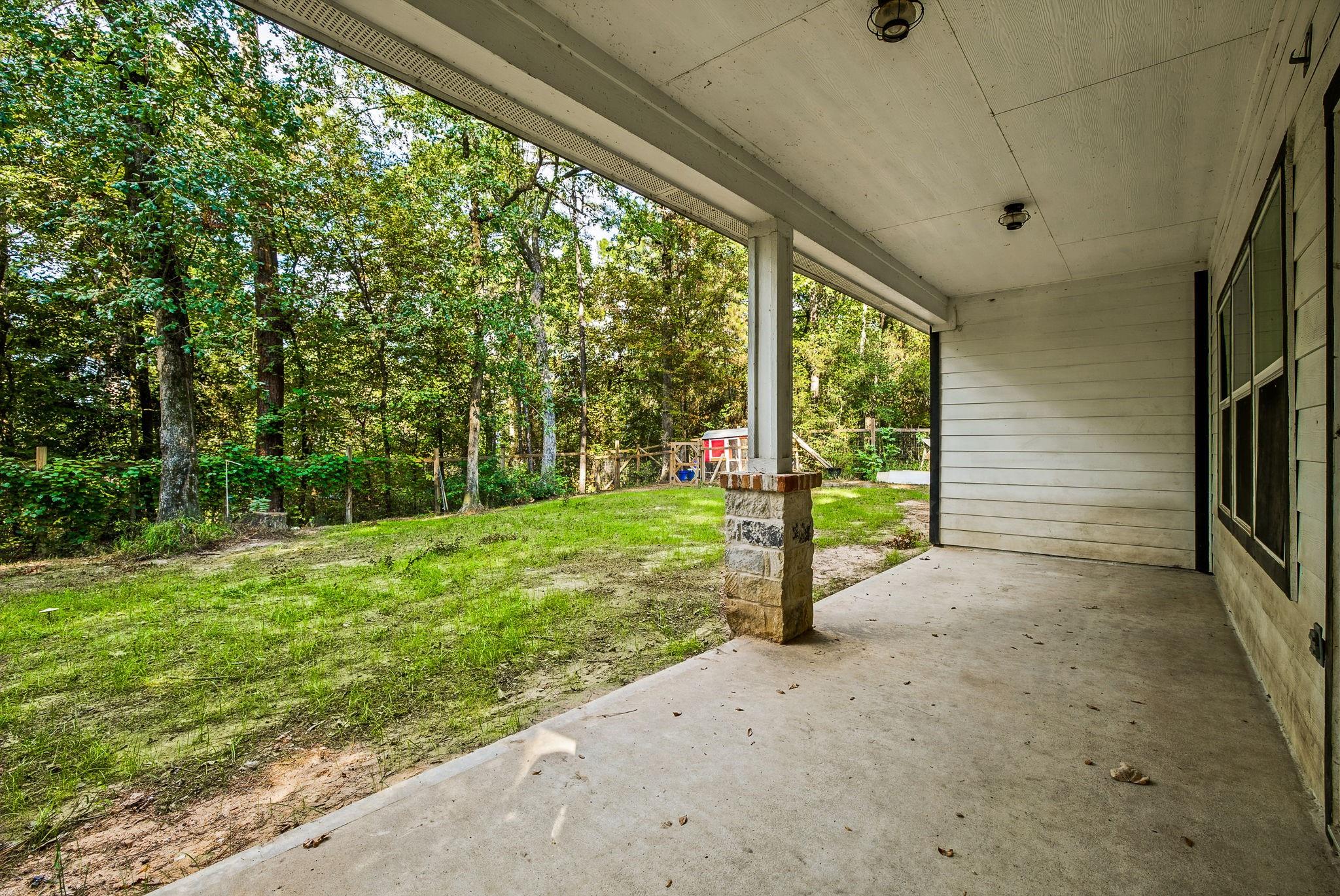 348 Dancing Flame Property Photo 5