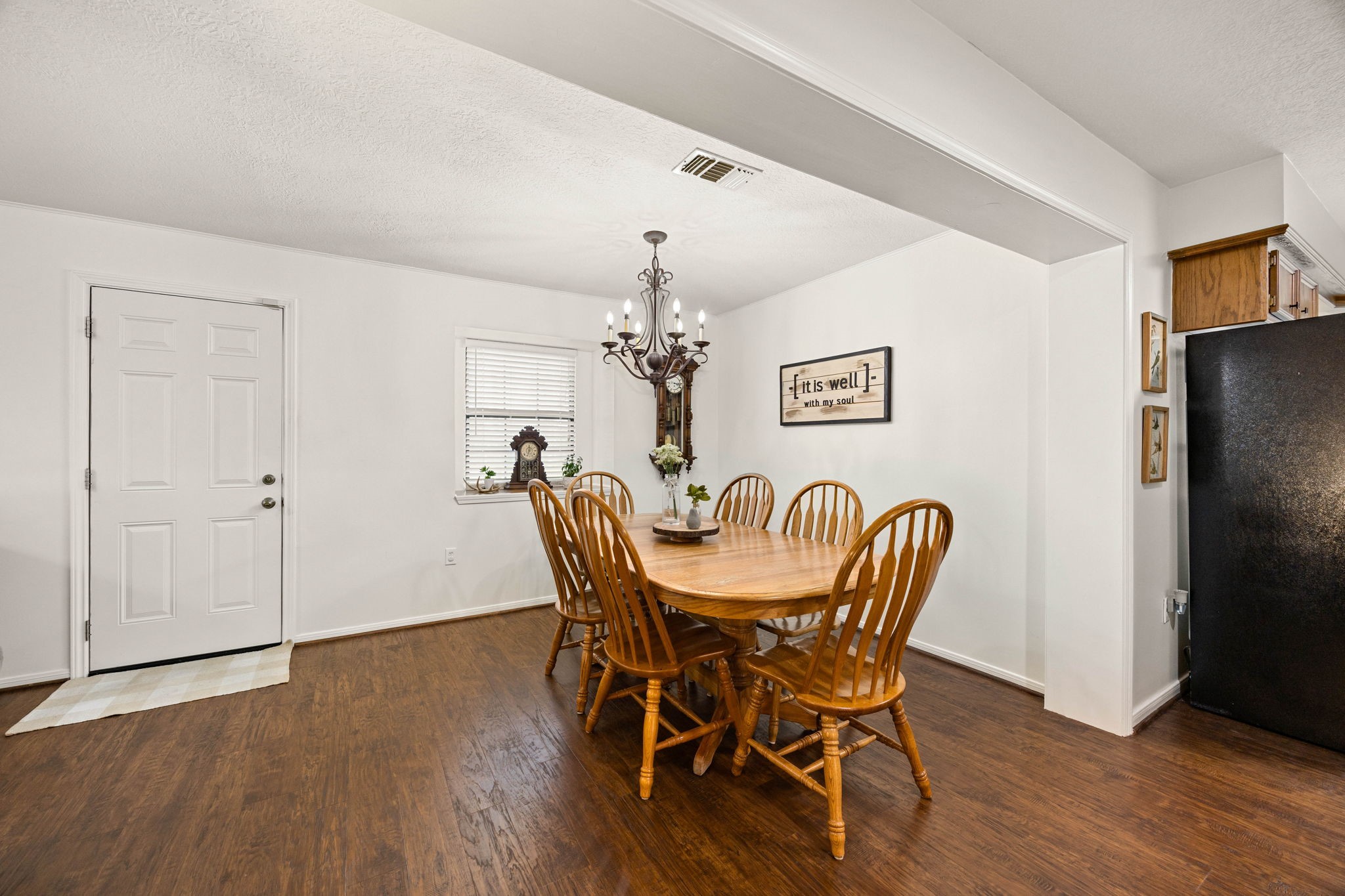 20014 Fernwood Circle Property Photo 17