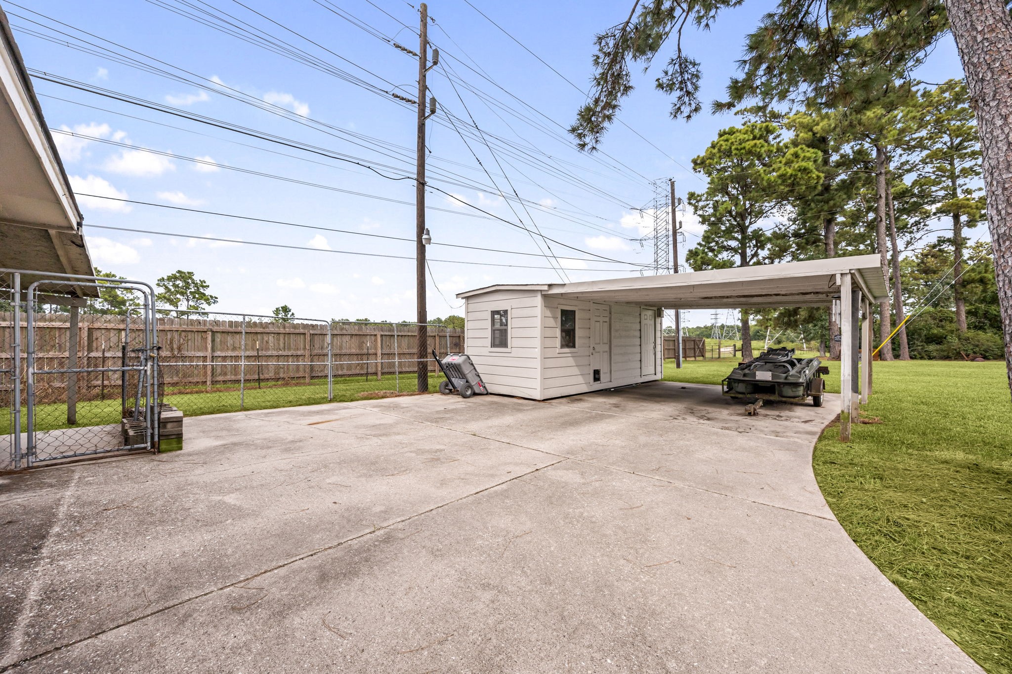 20014 Fernwood Circle Property Photo 33