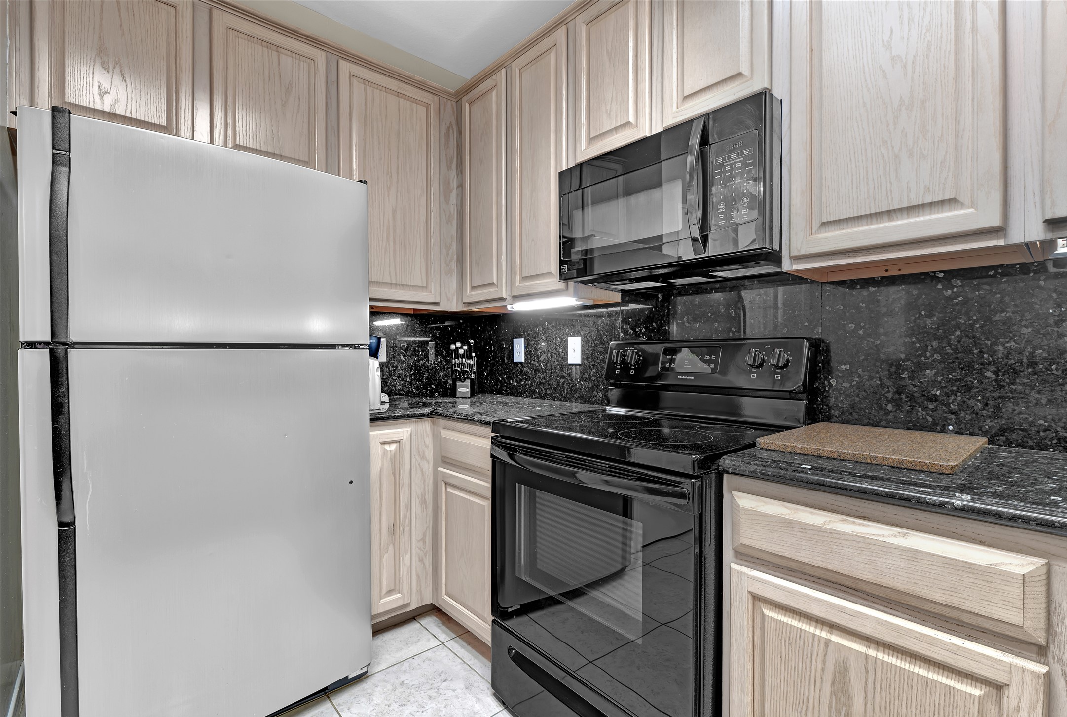 14420 Walters Road 16 Property Photo 4