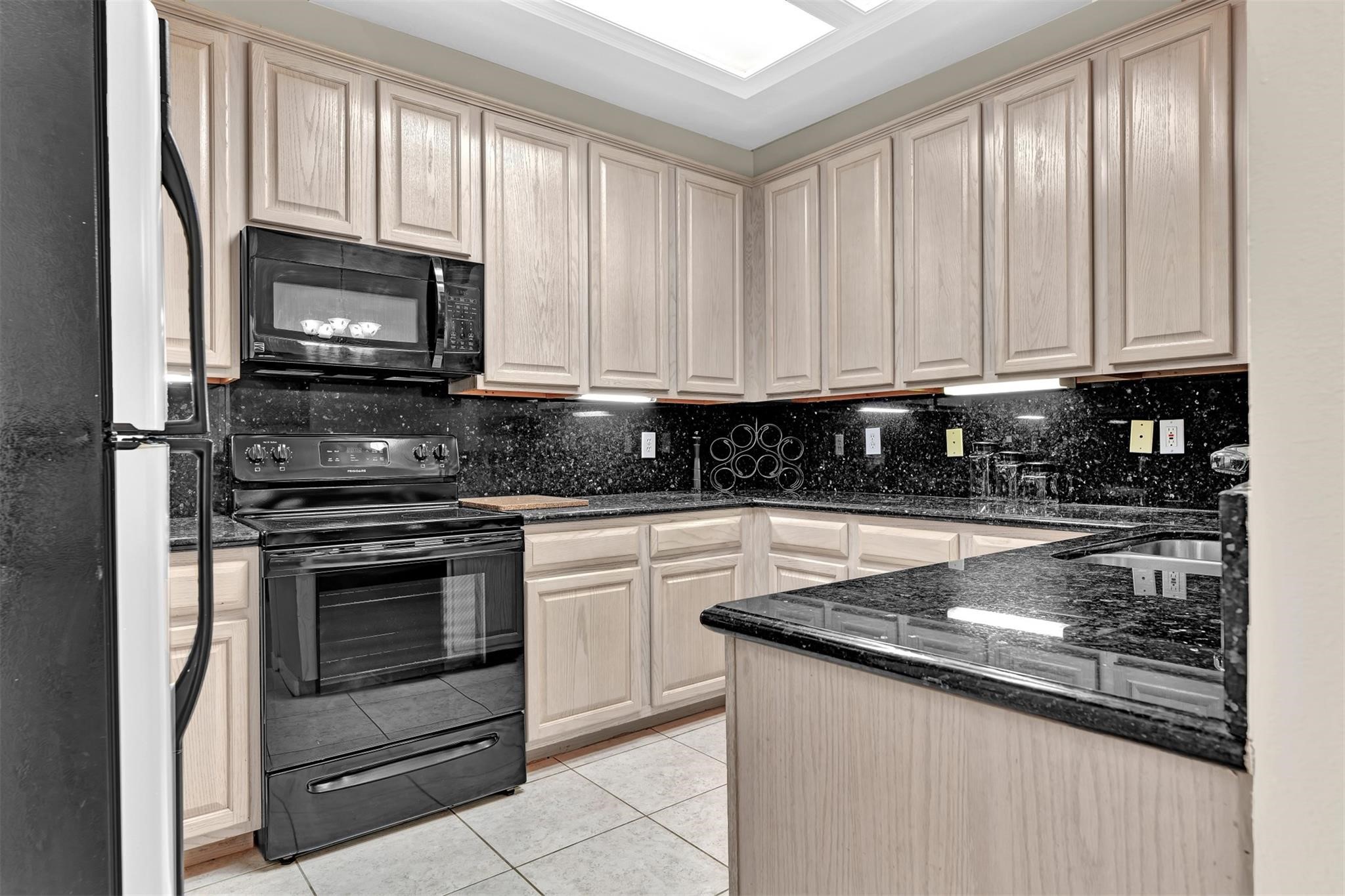 14420 Walters Road 16 Property Photo 5